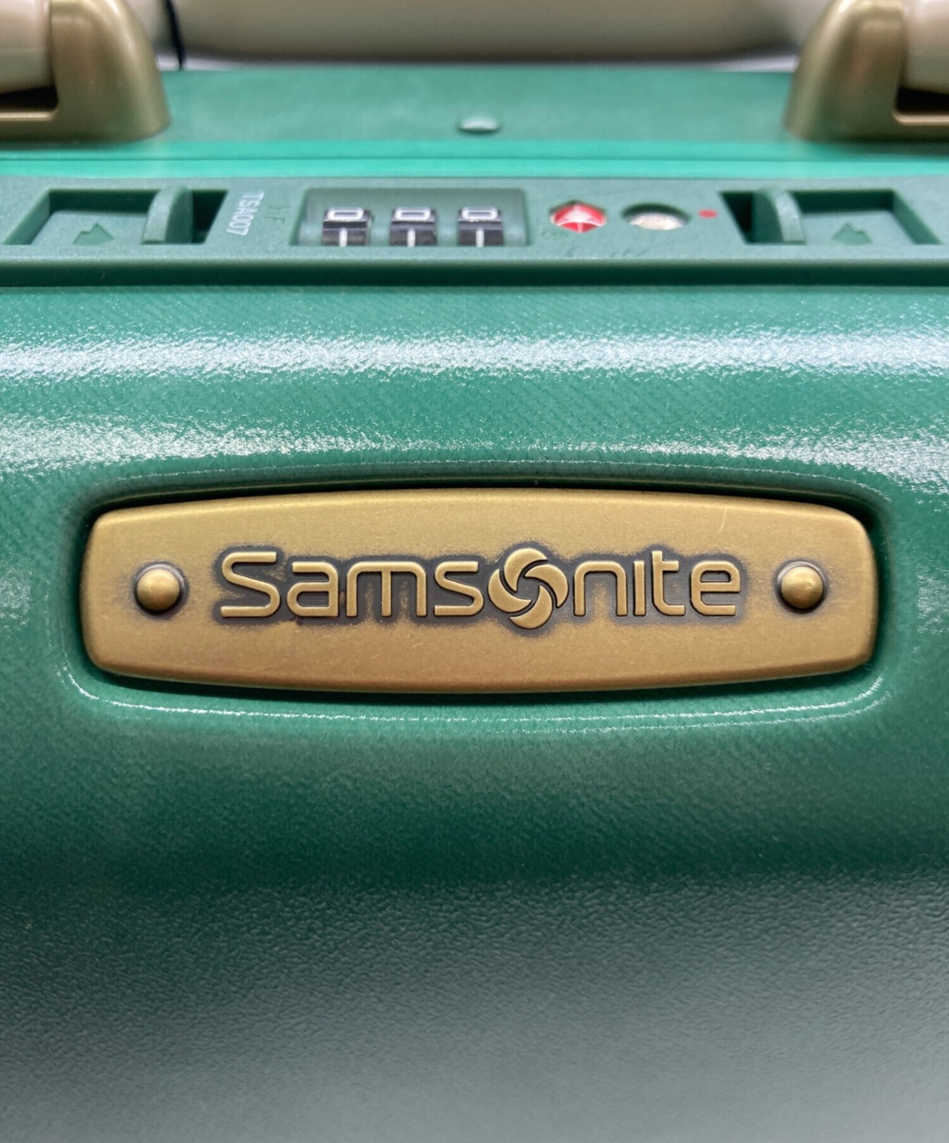 Samsonite New Streamlite Briefcase Bermuda Green Limited 2025 Used