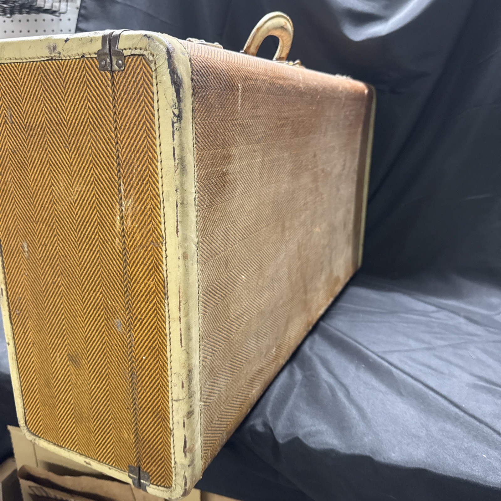 Brown/Yellow Tweed & Light Leather 40-50s Atlas Suitcase Luggage 29x16x9”