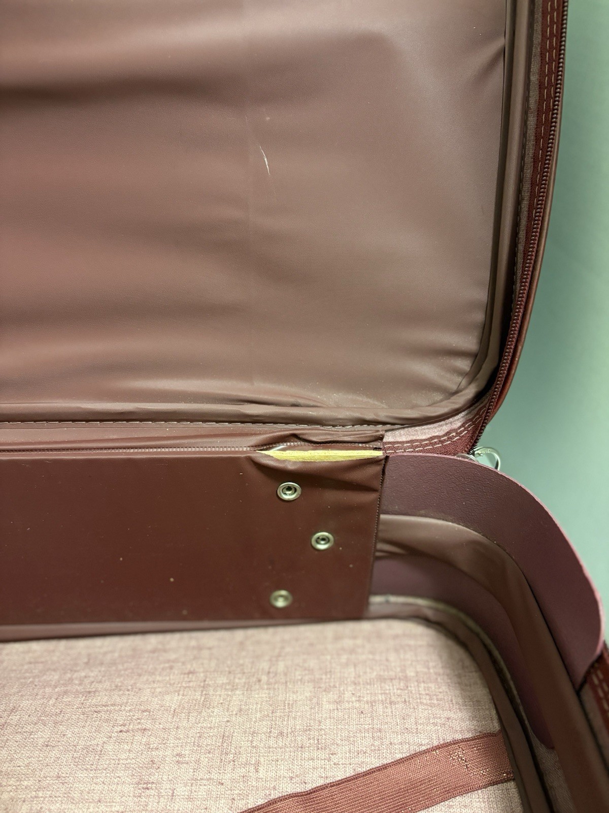 Vintage Red American Tourister Suitcase Hard Shell 70s 80s Travel Luggage 22”