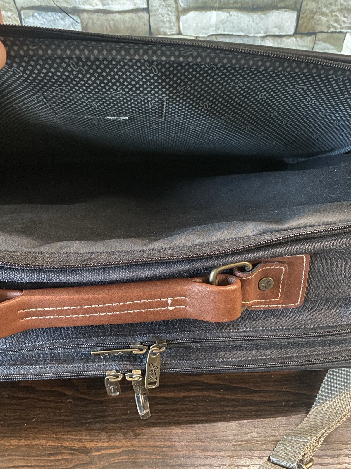 Skyway Luggage Bag, Brief Case, Shoulder Strap, Handle Bag Black/Brown