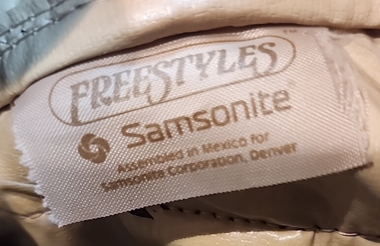 Vintage Samsonite Freestyles Rust Orange Travel Camera Bag Zipper Pockets