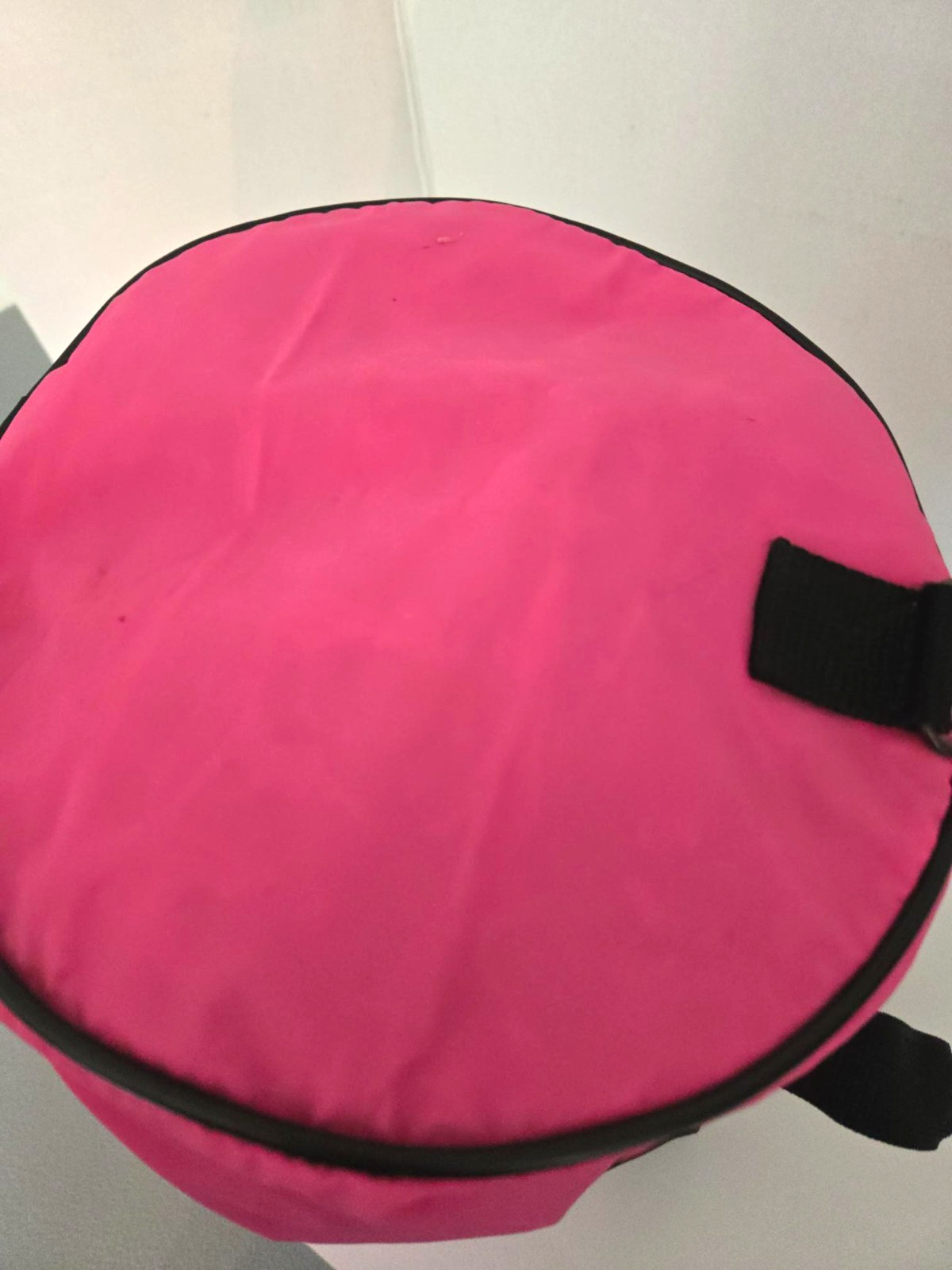 Early 1990’s Techna Sport Gitano Duffel Sports Leisure Bag Pink and Black Nylon