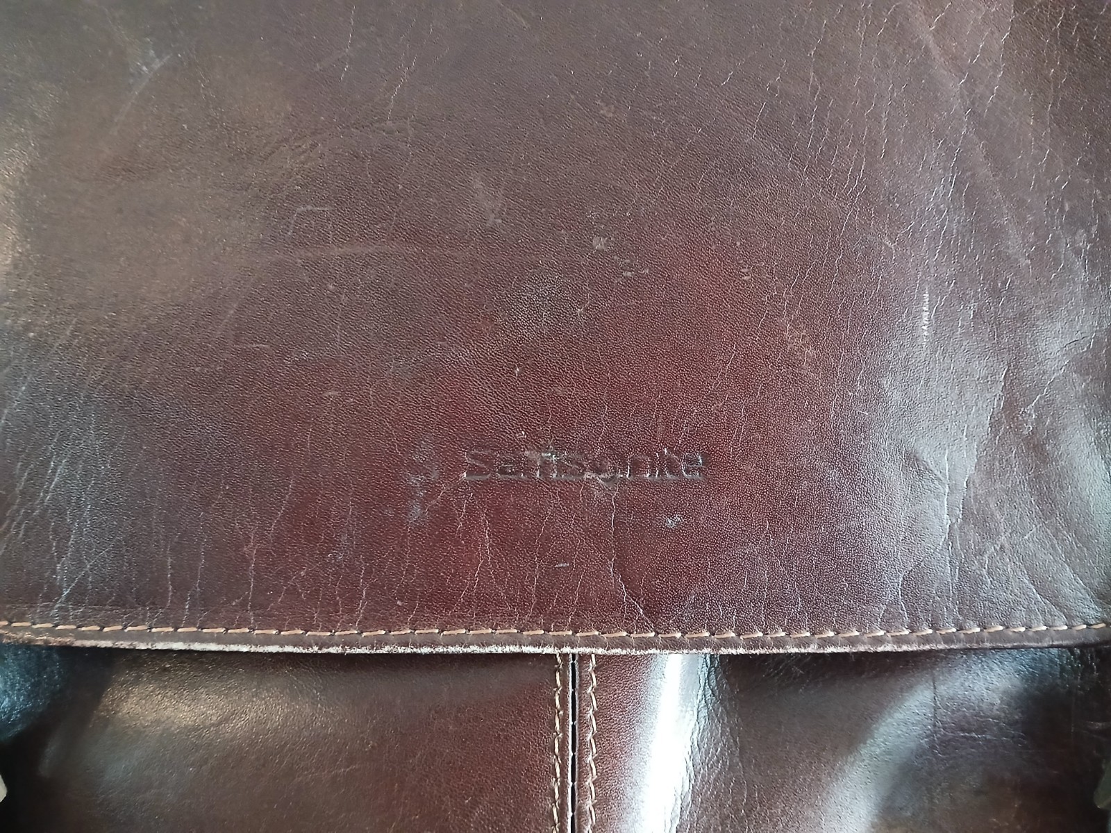 VINTAGE SAMSONITE COLOMBIAN LEATHER FLAP OVER MESSENGER BAG DOUBLE GUSSET BROWN