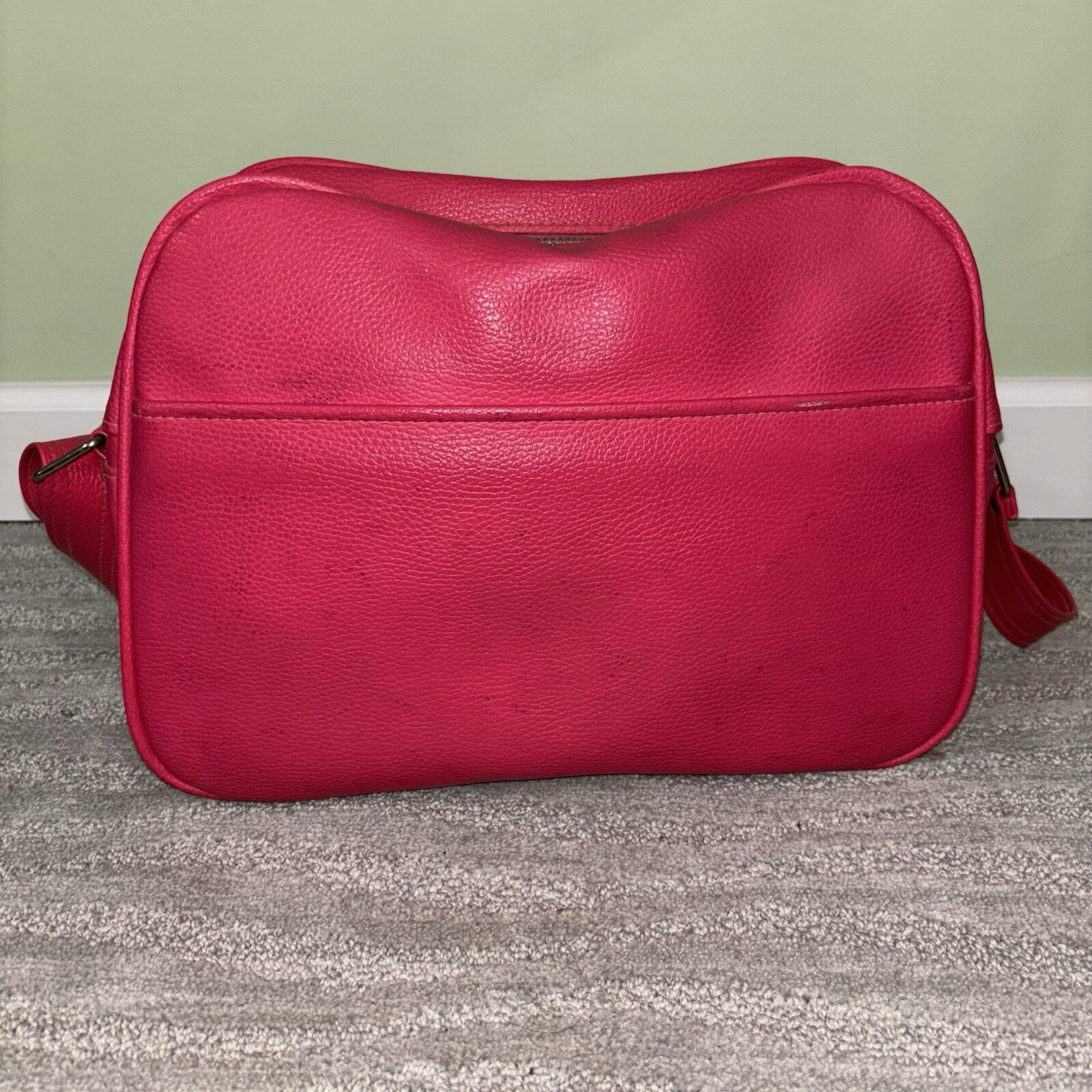 Vintage Royal Traveller Pink Buckle Front Vinyl Luggage Bag