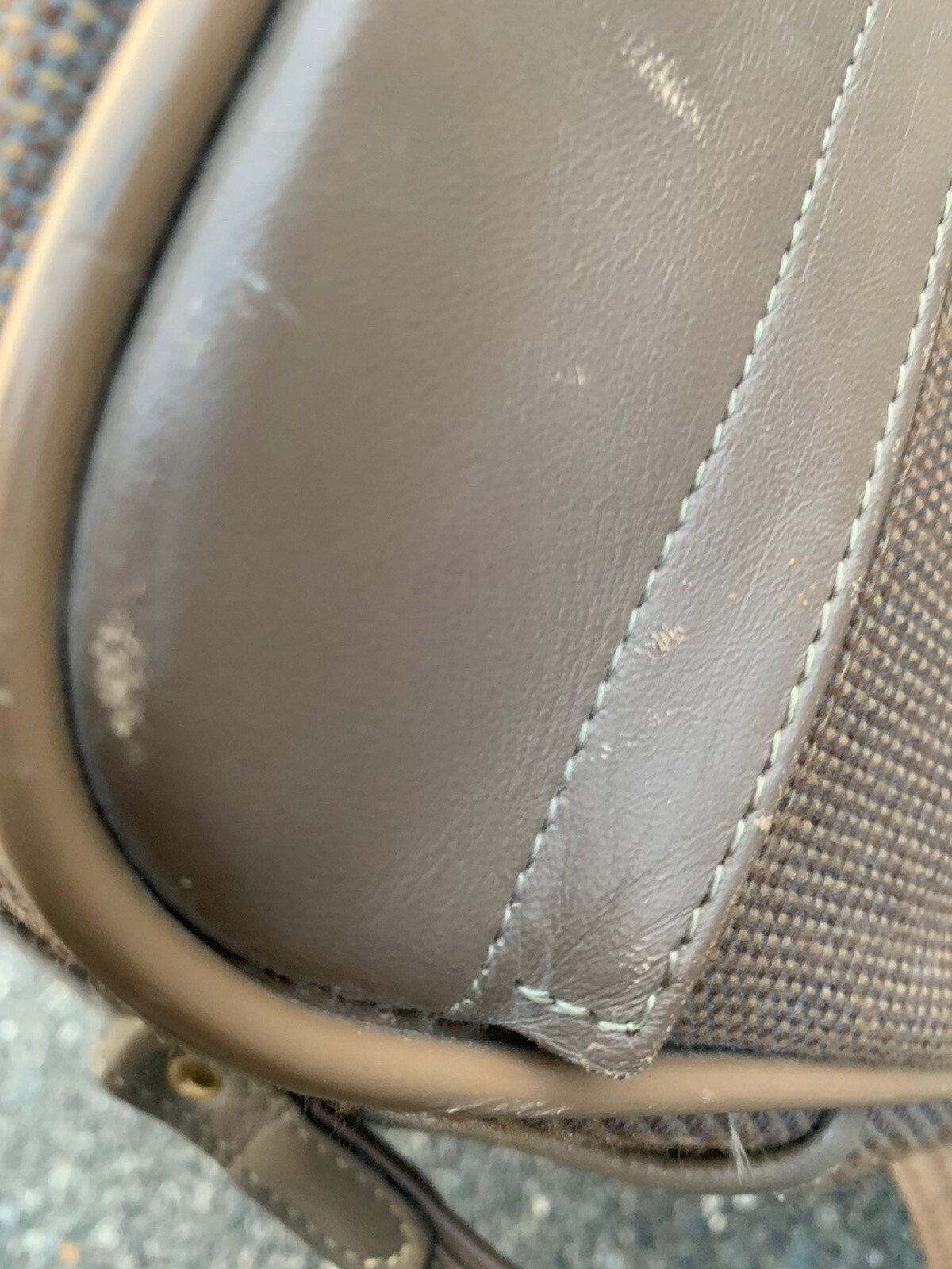 Hartmann Tweed Brown With Leather Trim Weekender Travel 15″x 11″x8″