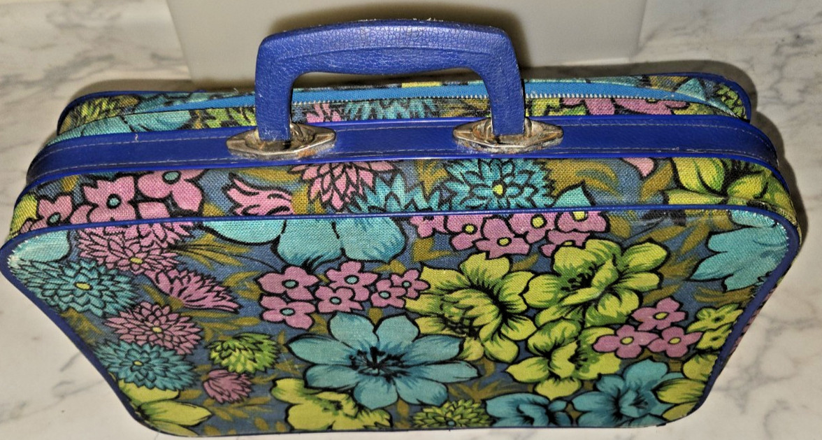 VTG Bantam Travelware Child Suitcase vibrant psychedelic floral 1960-70s Hippie