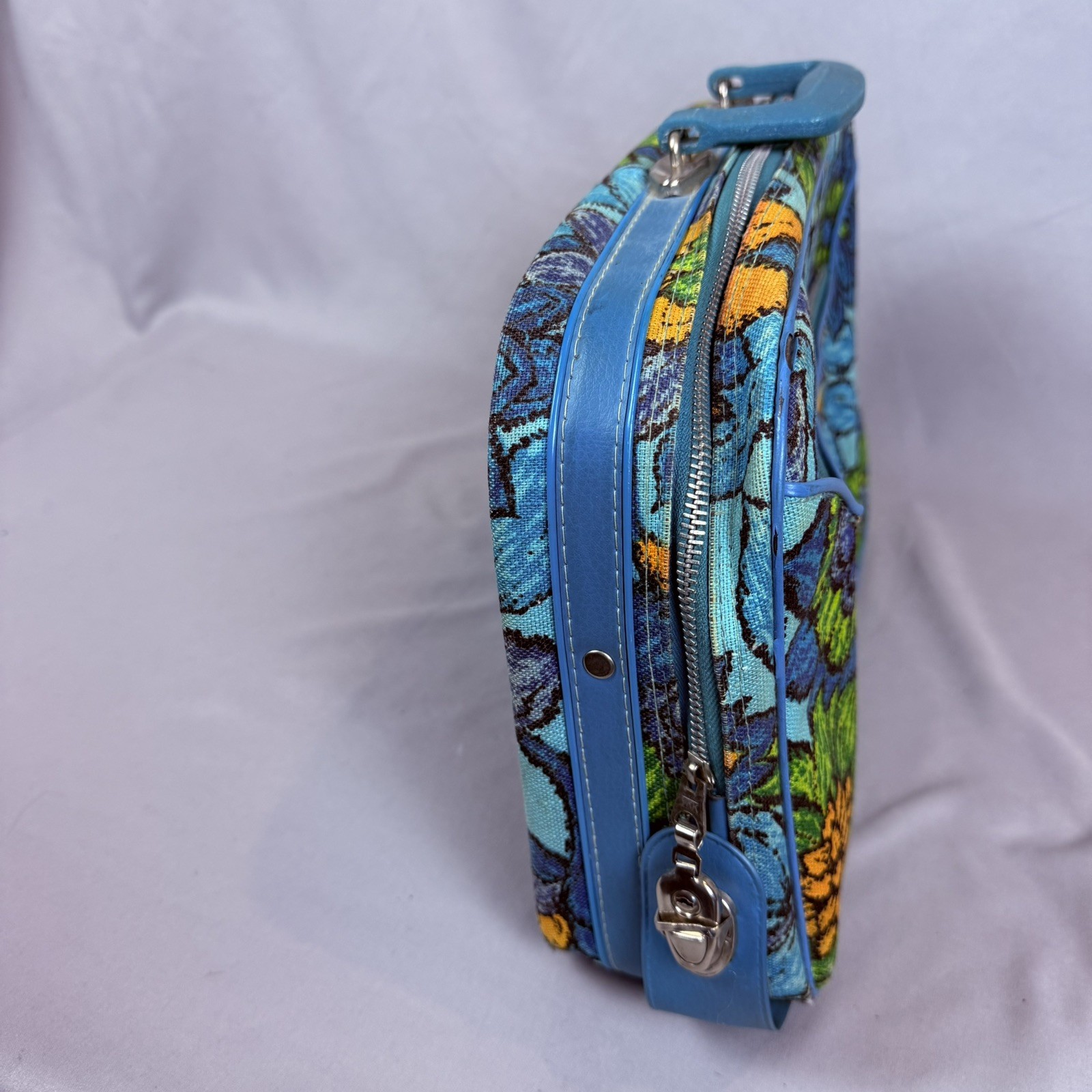 Vintage 1960s Montgomery Ward Stratolite Blue Floral Suitcase Retro MCM Hippie