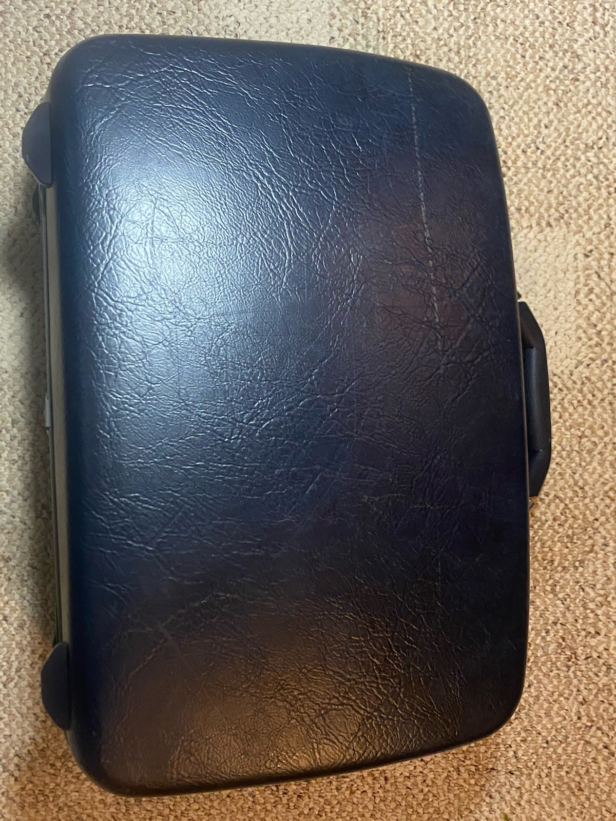 Vtg Samsonite Profile II Blue Hard Shell Luggage Suitcase w/Key 20″ X 13” X 6”
