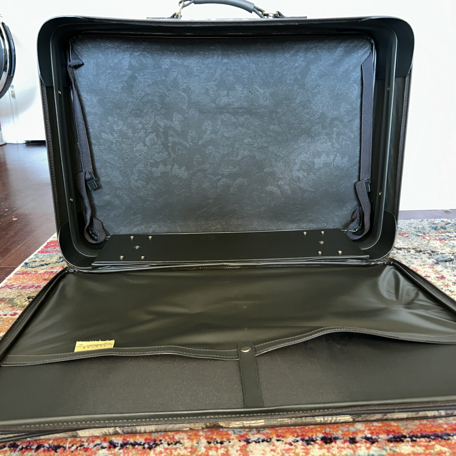 Vintage Jaguar 5 Piece Floral Green Tapestry Luggage Set NWT Lock And Keys