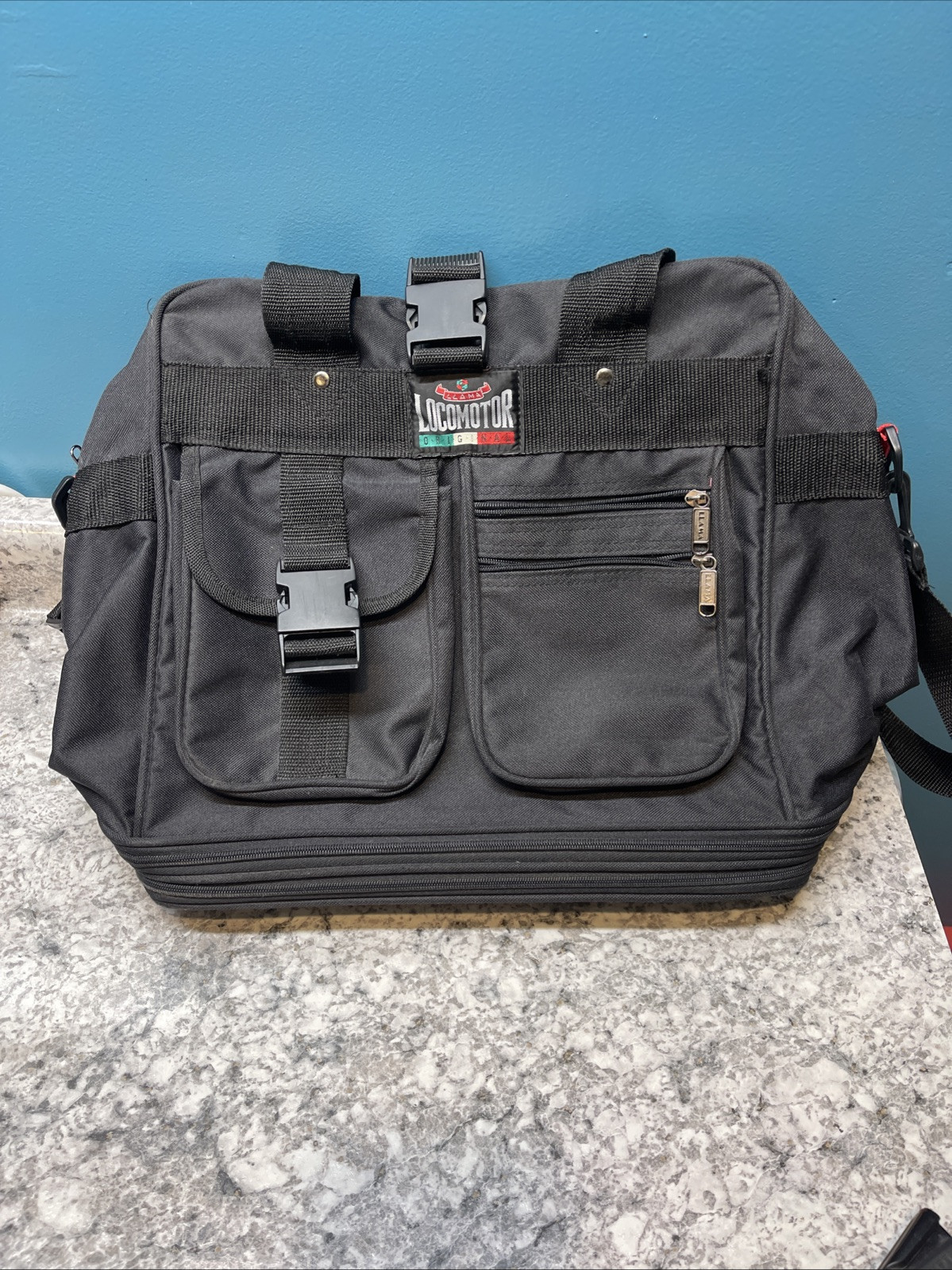 90’s Original Llama Locomotor Travel Duffle Style Luggage Bag W/ Wheels Expands