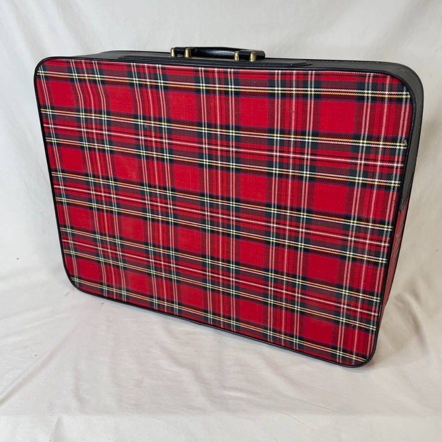 (VTG) LEEDS AIR CRUISER Plaid Suitcase, 17.5” X 14”