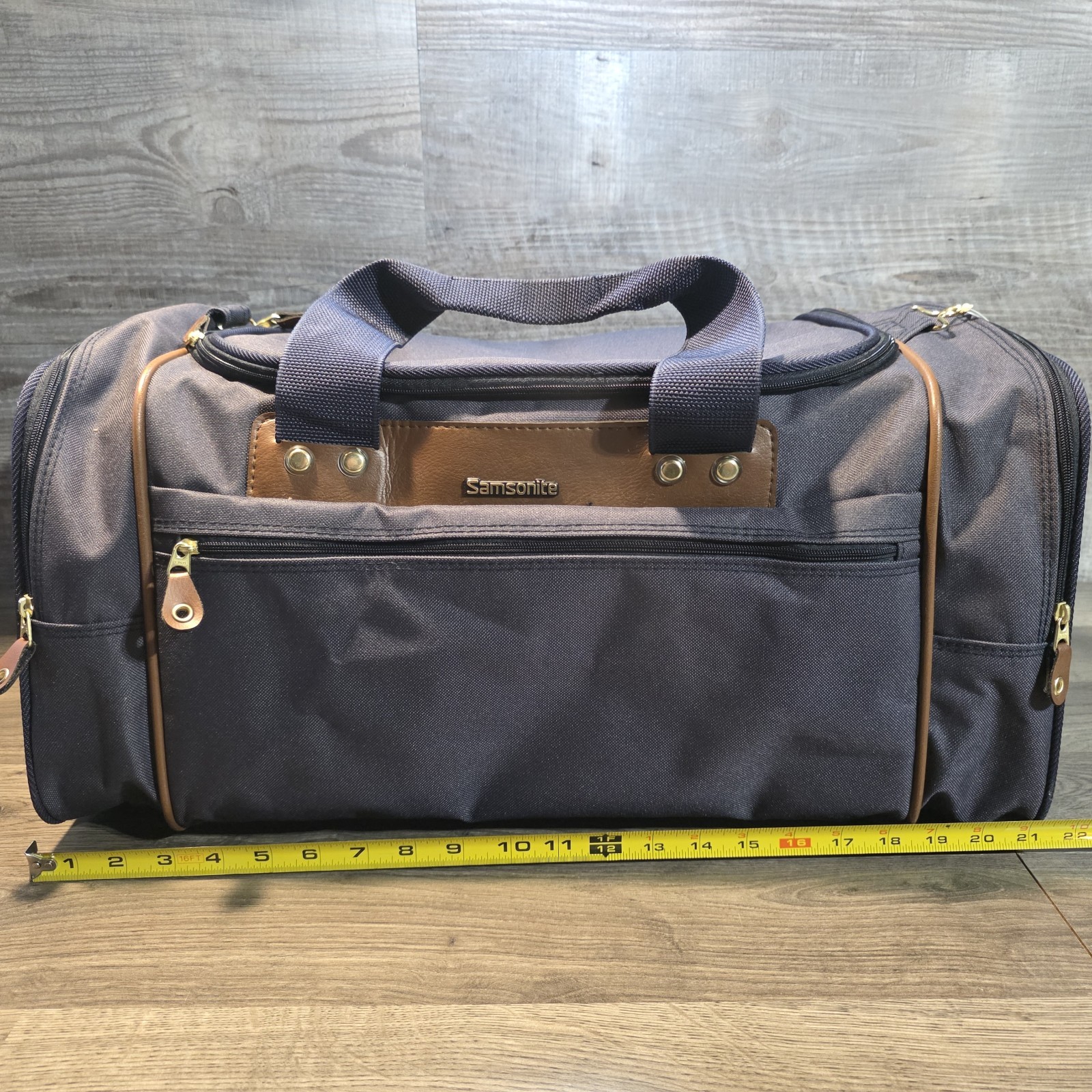 Vintage 1989 Samsonite Streamlite Small Duffle Bag Navy