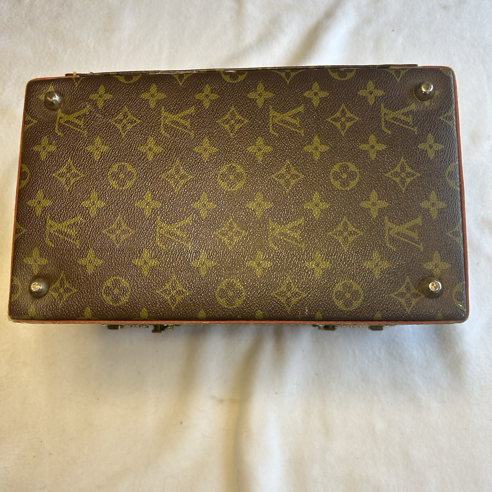 LOUIS VUITTON Vintage Monogram Cosmetic Box Trunk Bag Locks Handle Mirror