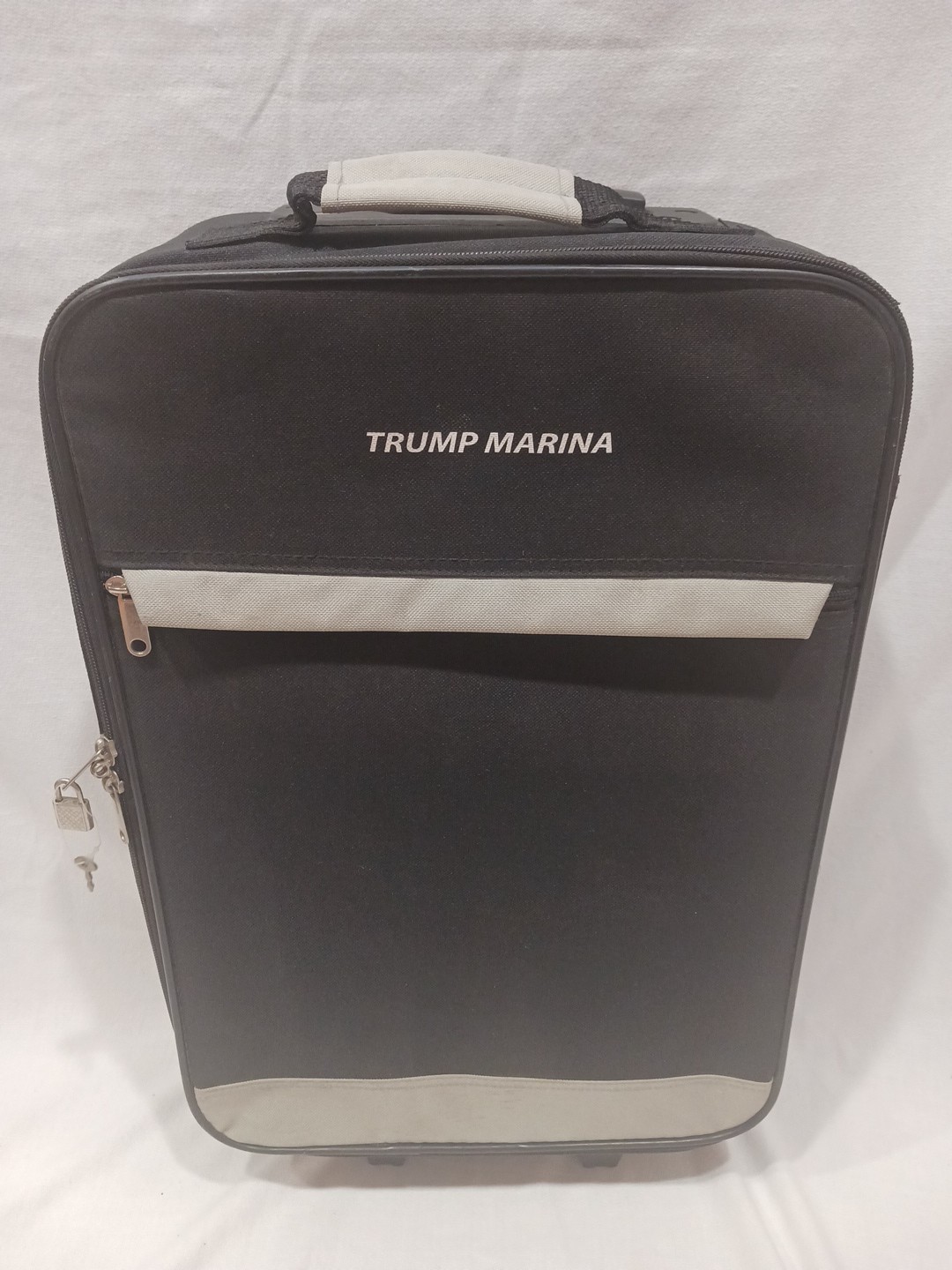 President Donald J Trump Marina Casino Carry On Luggage Vintage 22×14 Soft VGC