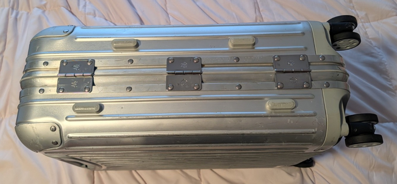 Rimowa Original Cabin S 21.7″ Aluminum Carry On Suitcase Roller RE-CRAFTED
