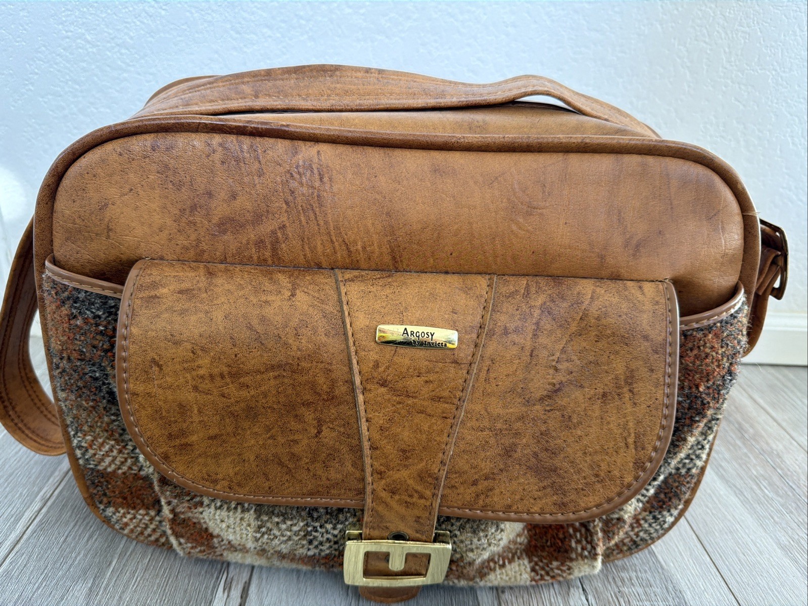 VTG Argosy By Invicta Plaid Tweed Carry On Shoulder Bag Weekender Brown 16″
