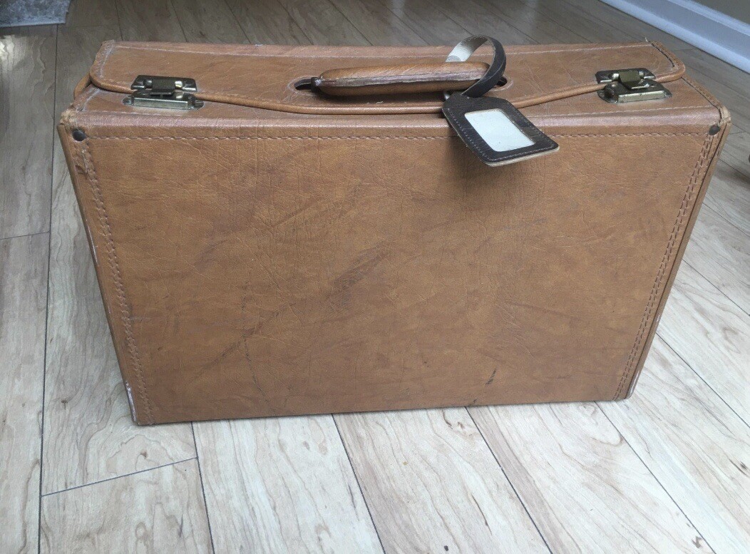 Vtg Samsonite Briefcase Attache Faux leather brown suitcase luggage bag Vtg Prop