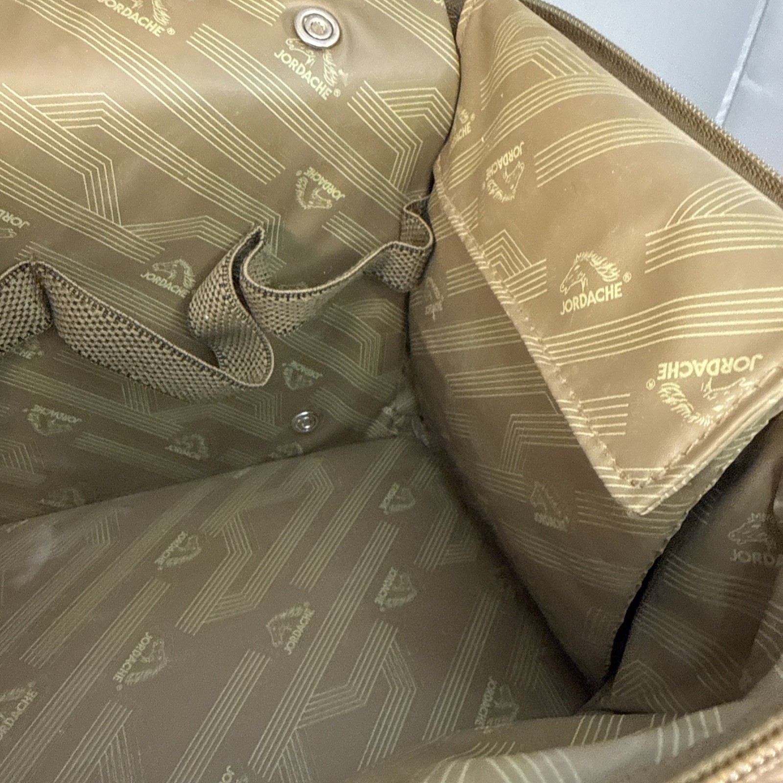 Vintage Jordache Floral Tapestry Overnight Makeup Toiletries Travel Case Floral