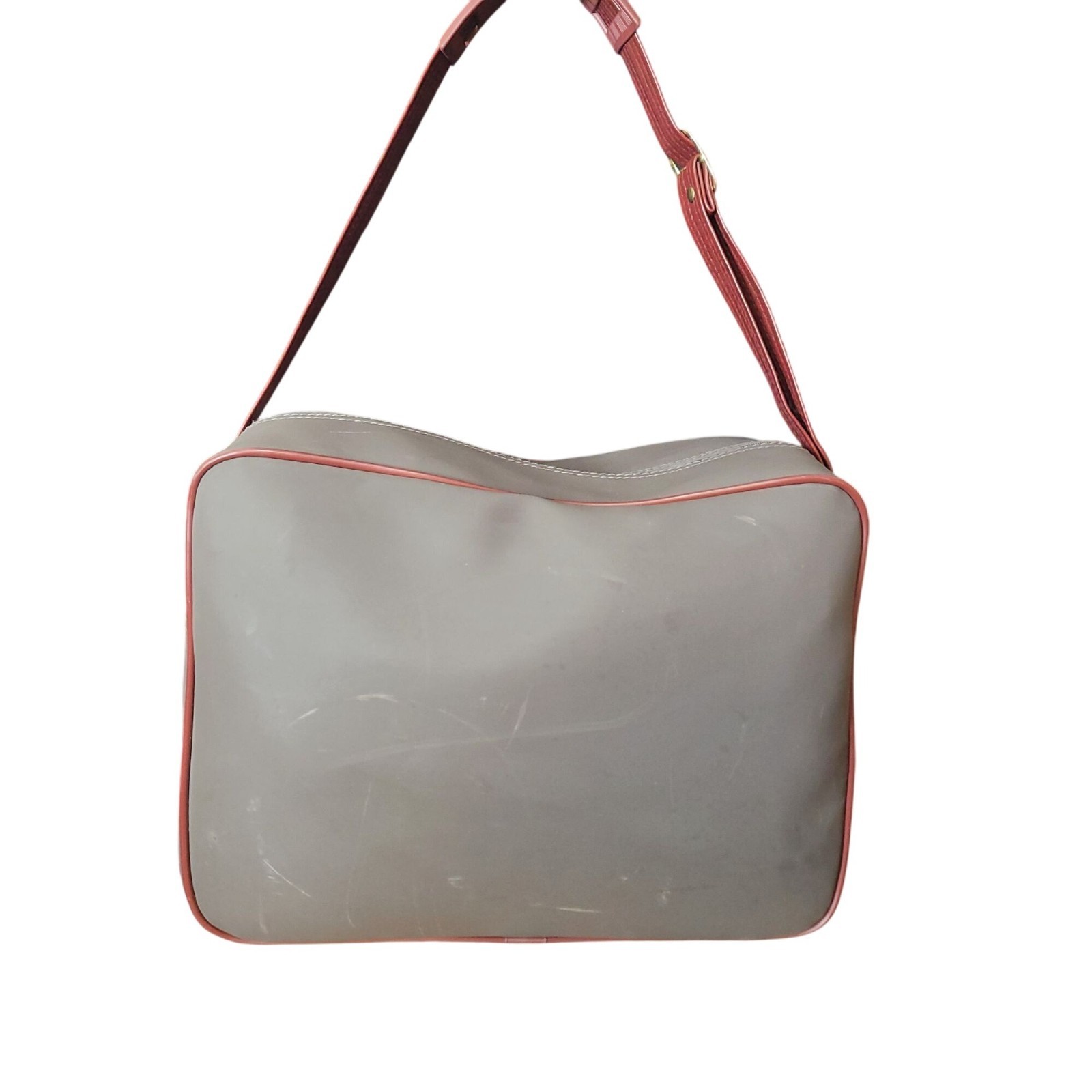 Vintage Monarch – Holiday Travel Bag Gray & Red Faux Leather Adjustable Strap