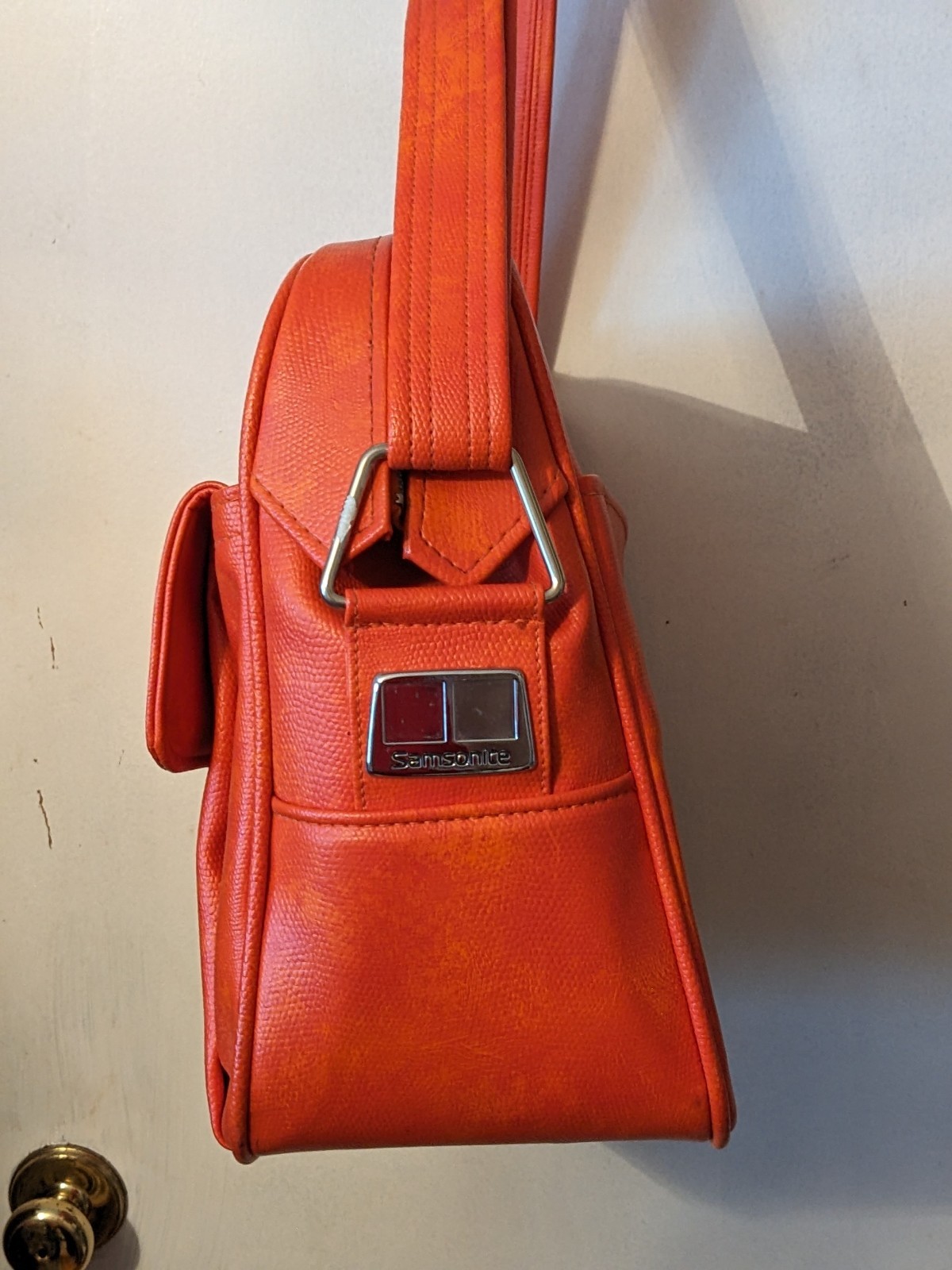 VTG Orange Samsonite Silhouette Overnight Bag Shoulder Strap Silver Clasp EXC