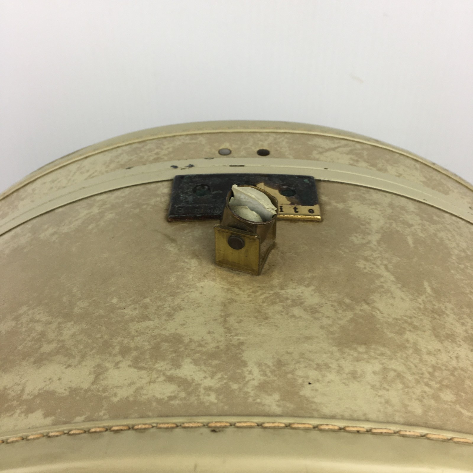 Vtg 18” Samsonite Shwayder 9420 Round Train Hat Box Suitcase Cream 1940s READ