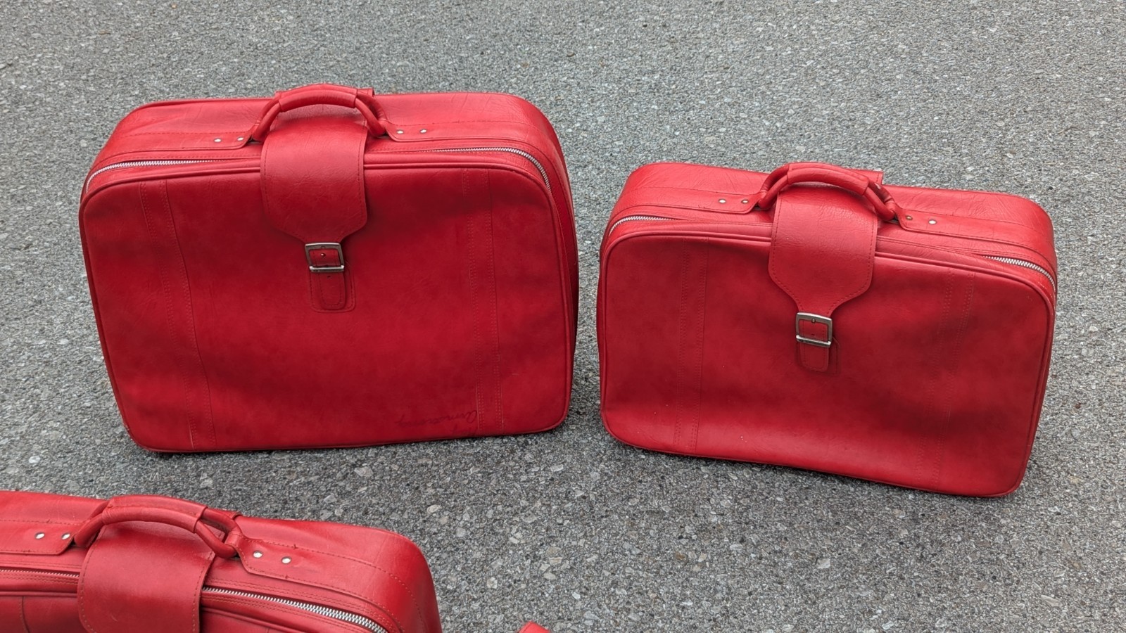 Vintage Hot Pink Salmon Samsonite Royal Traveler Traveller 4 Piece Case Luggage