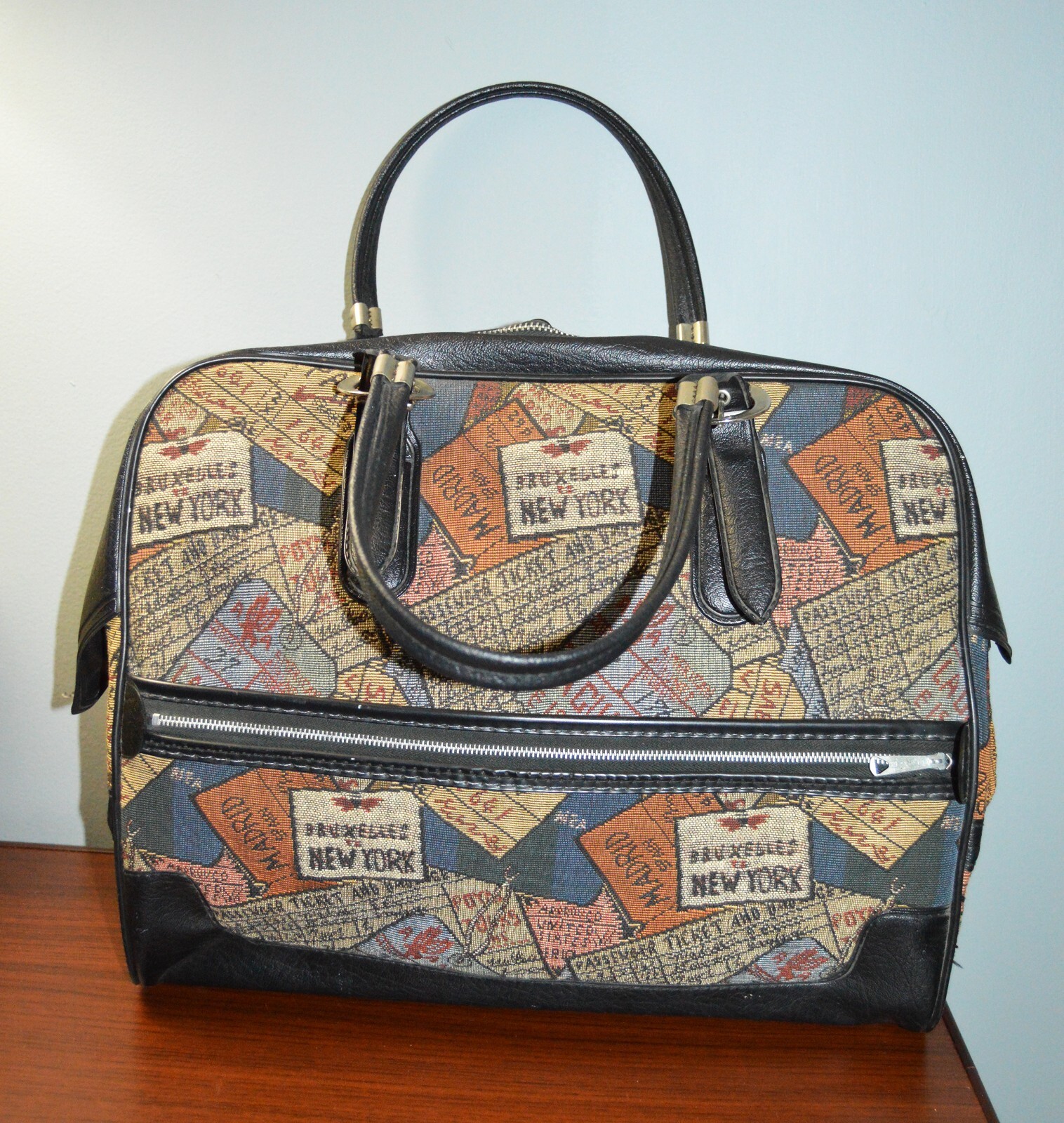 VTG 50s Airline Tapestry Carpet Satchel / Overnight Travel Bag w/ Built in Lock