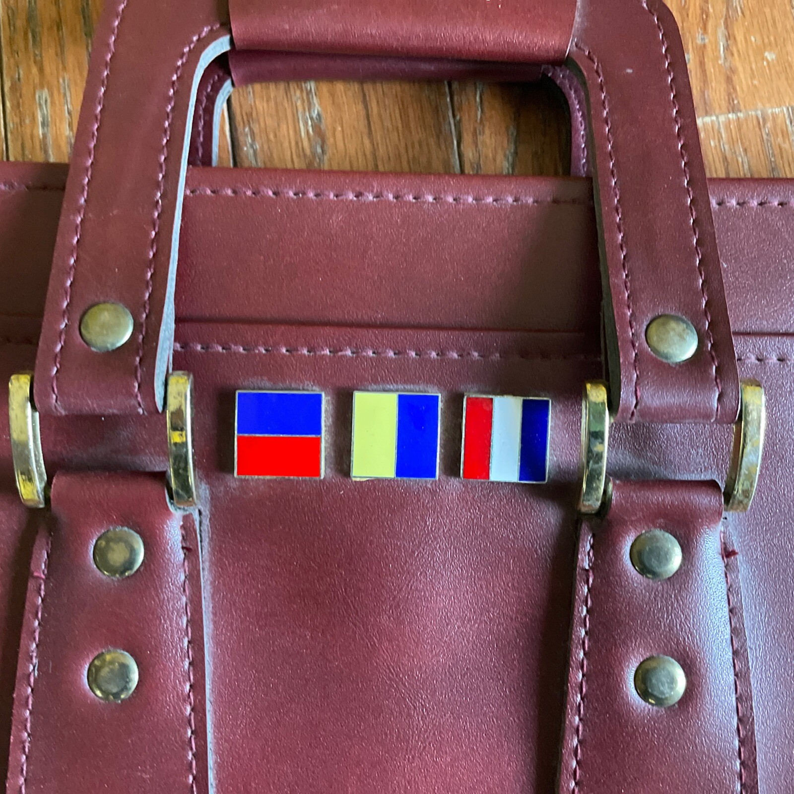 Vintage Airway Attache Case Burgundy Vinyl Zippered Double Pocket and 2 Outside