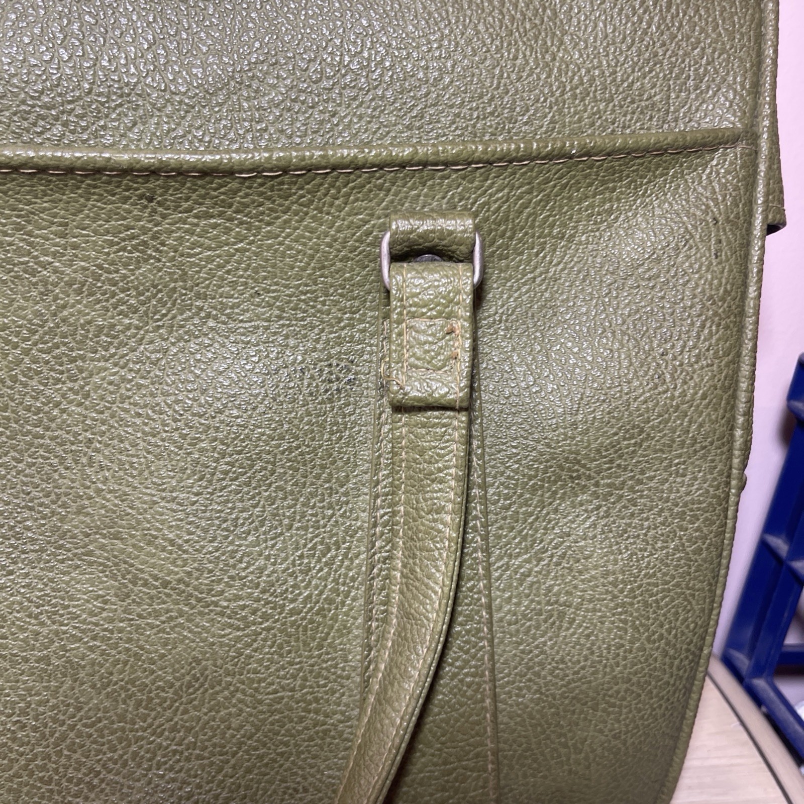 Vintage Royal Traveller Medalist Bag Green Carry On Samsonite 60-70s Retro