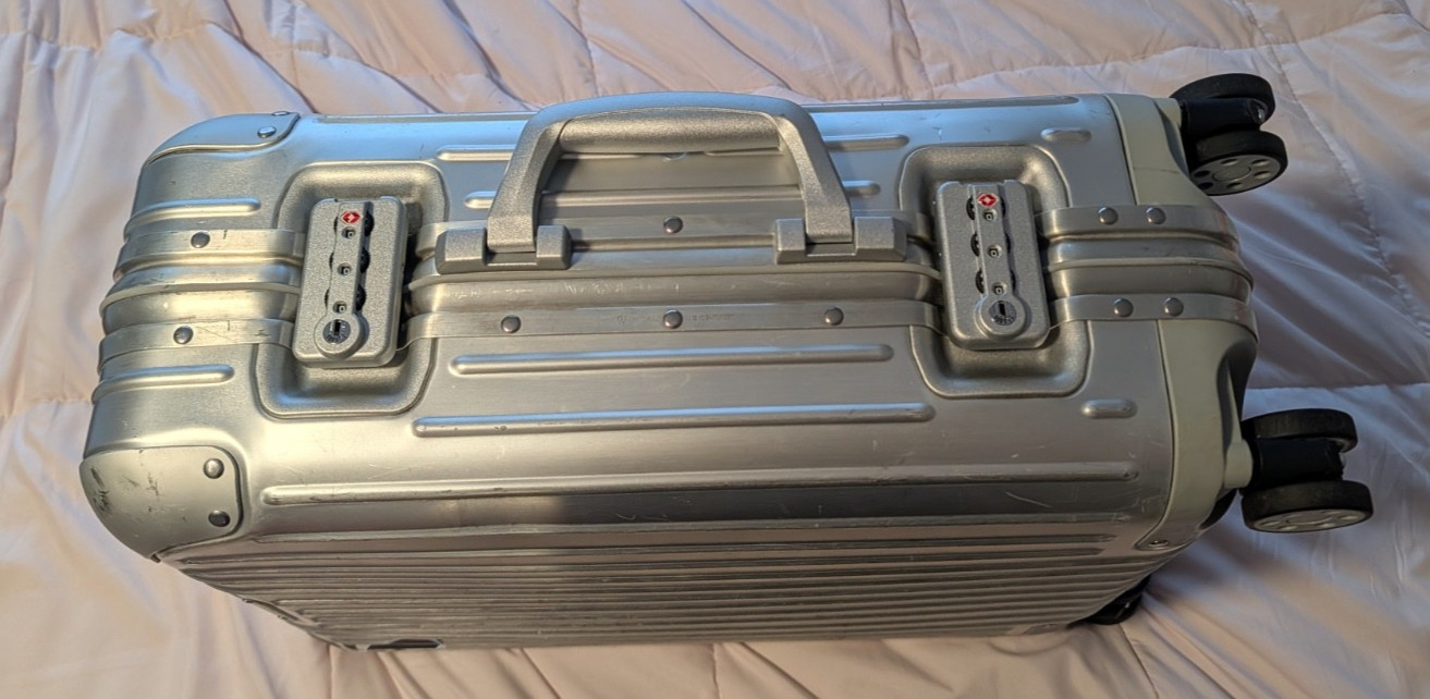 Rimowa Original Cabin S 21.7″ Aluminum Carry On Suitcase Roller RE-CRAFTED