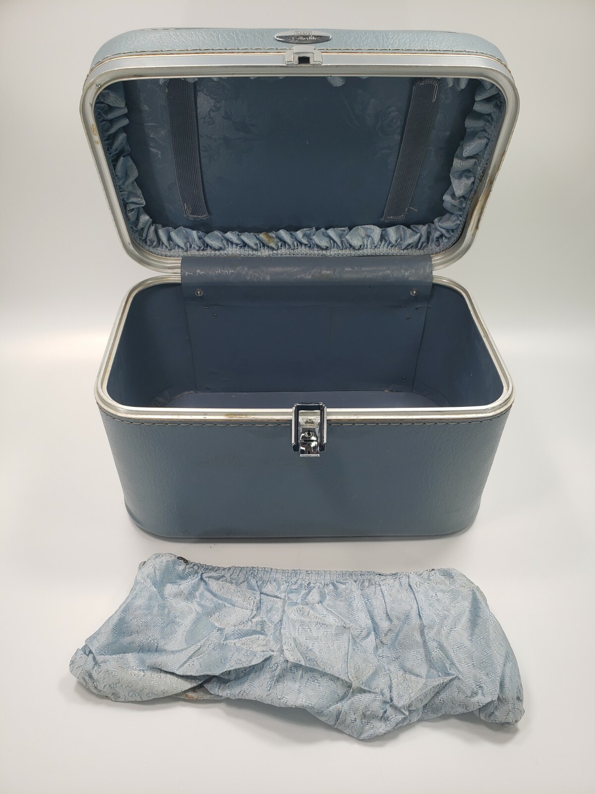 Vintage Blue Sears Featherlite Luggage Suitcase Makeup Train Case Carry-on