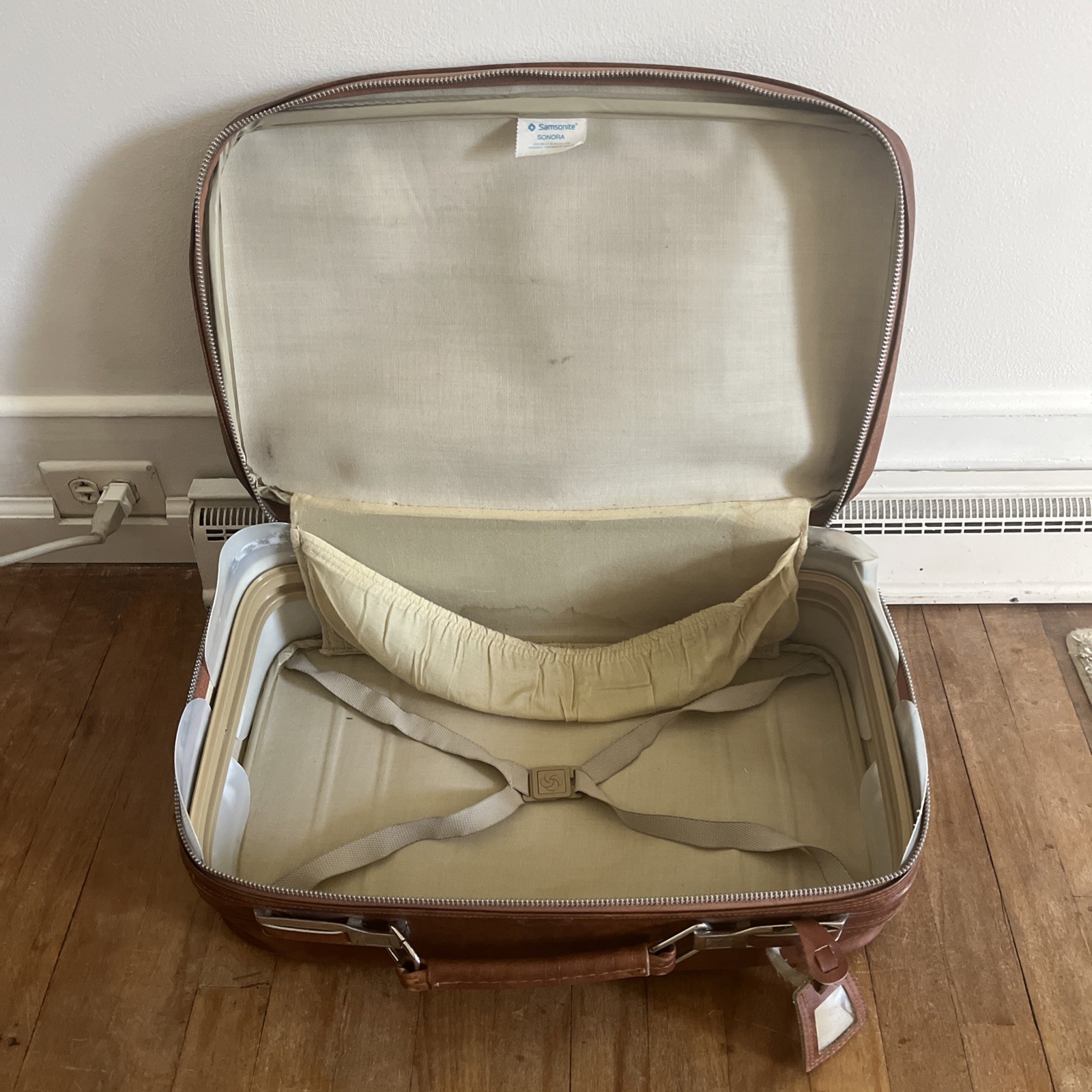 Vtg Samsonite Sonora II Carry On Luggage Suitcase Brown Faux Leather – READ