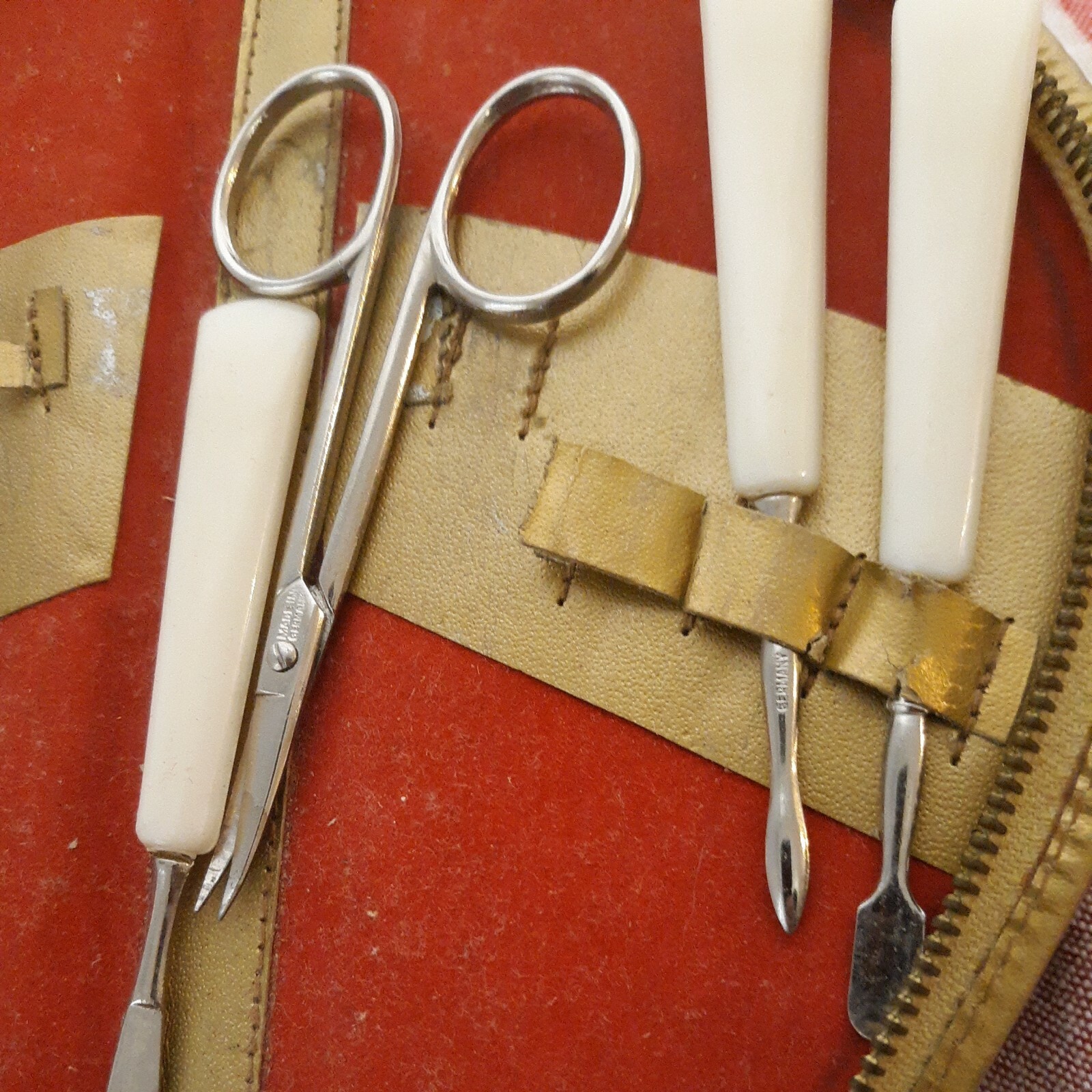 Vintage Travel Carrier Case with Tools Made in Germany AS FOUND CONDITION
