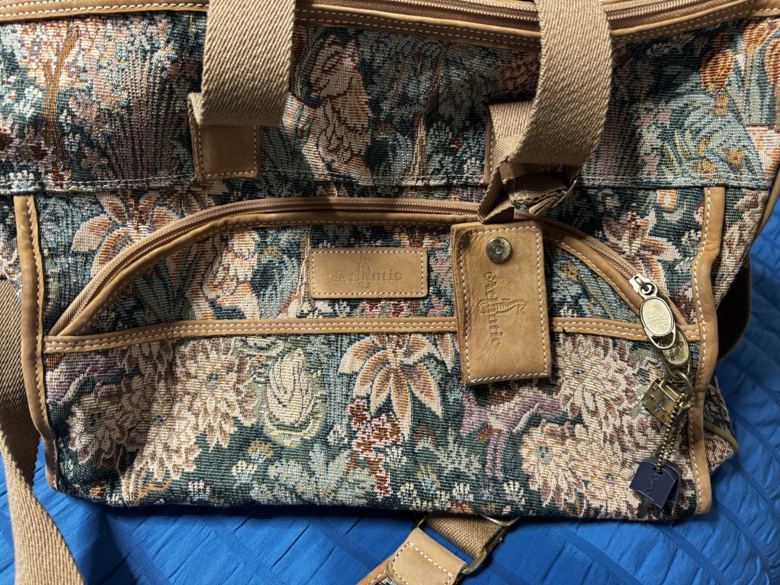 Atlantic Tapestry Weekender Bag With Locks And Keys Leather Trim Perfect Inside