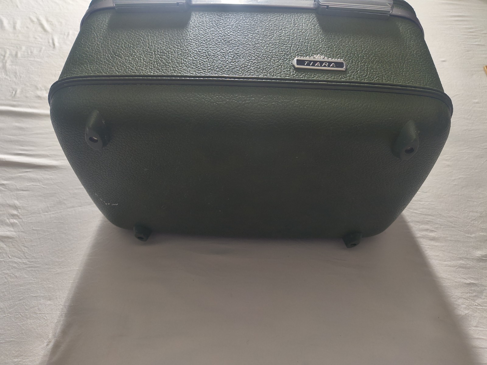 Vtg 1970s Tiara Vanity Train Case American Luggage Avocado Green