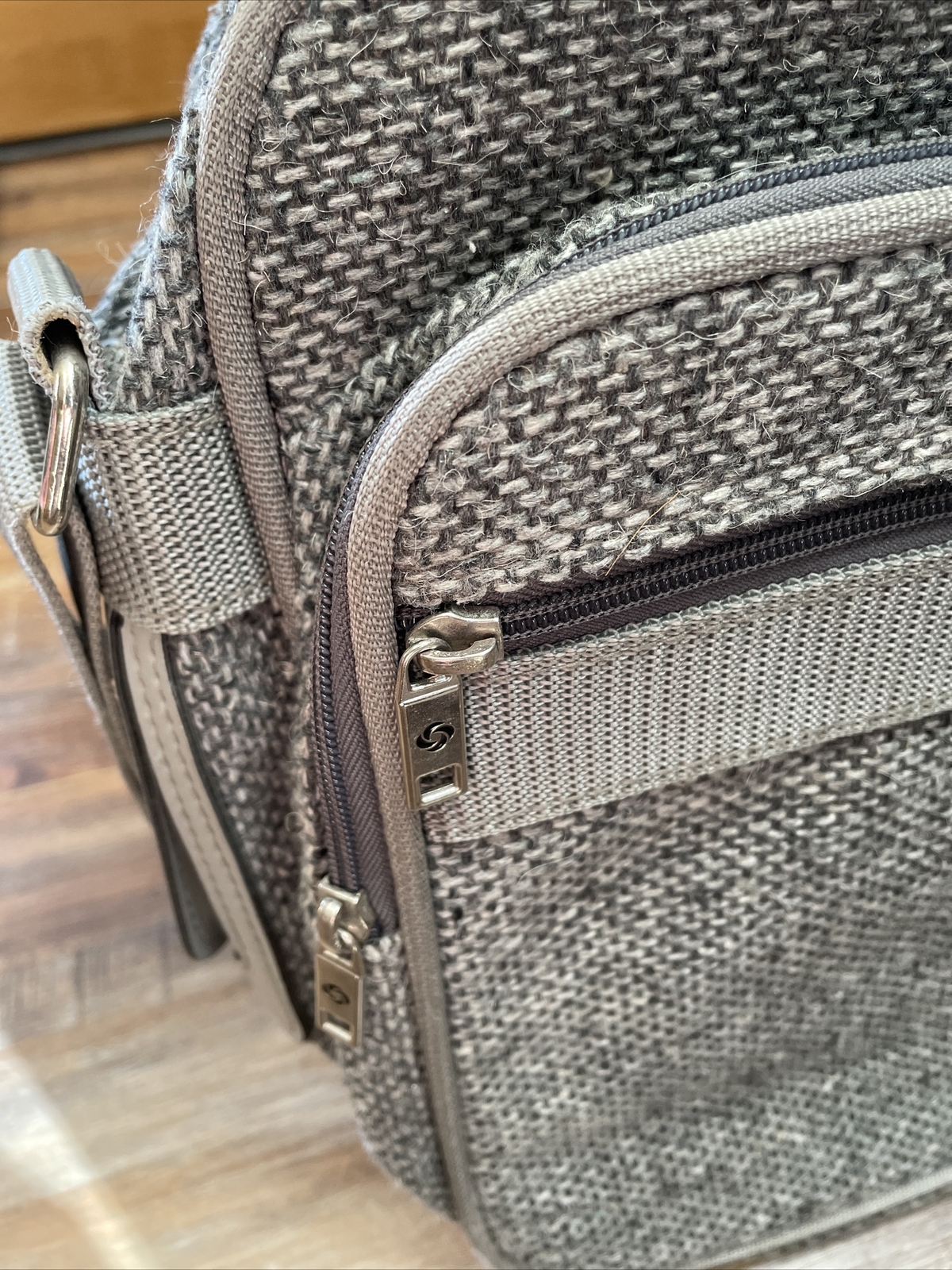 VINTAGE SAMSONITE 1987 Profile Tweed Gray messenger laptop shoulder bag