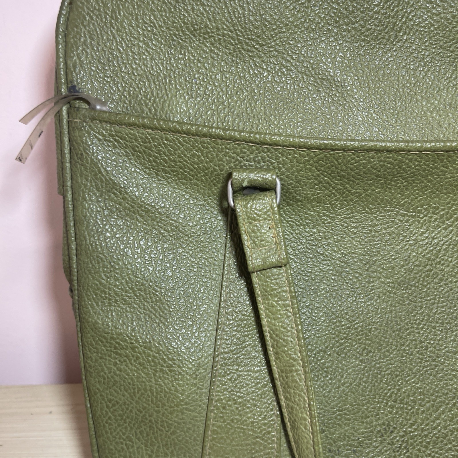 Vintage Royal Traveller Medalist Bag Green Carry On Samsonite 60-70s Retro