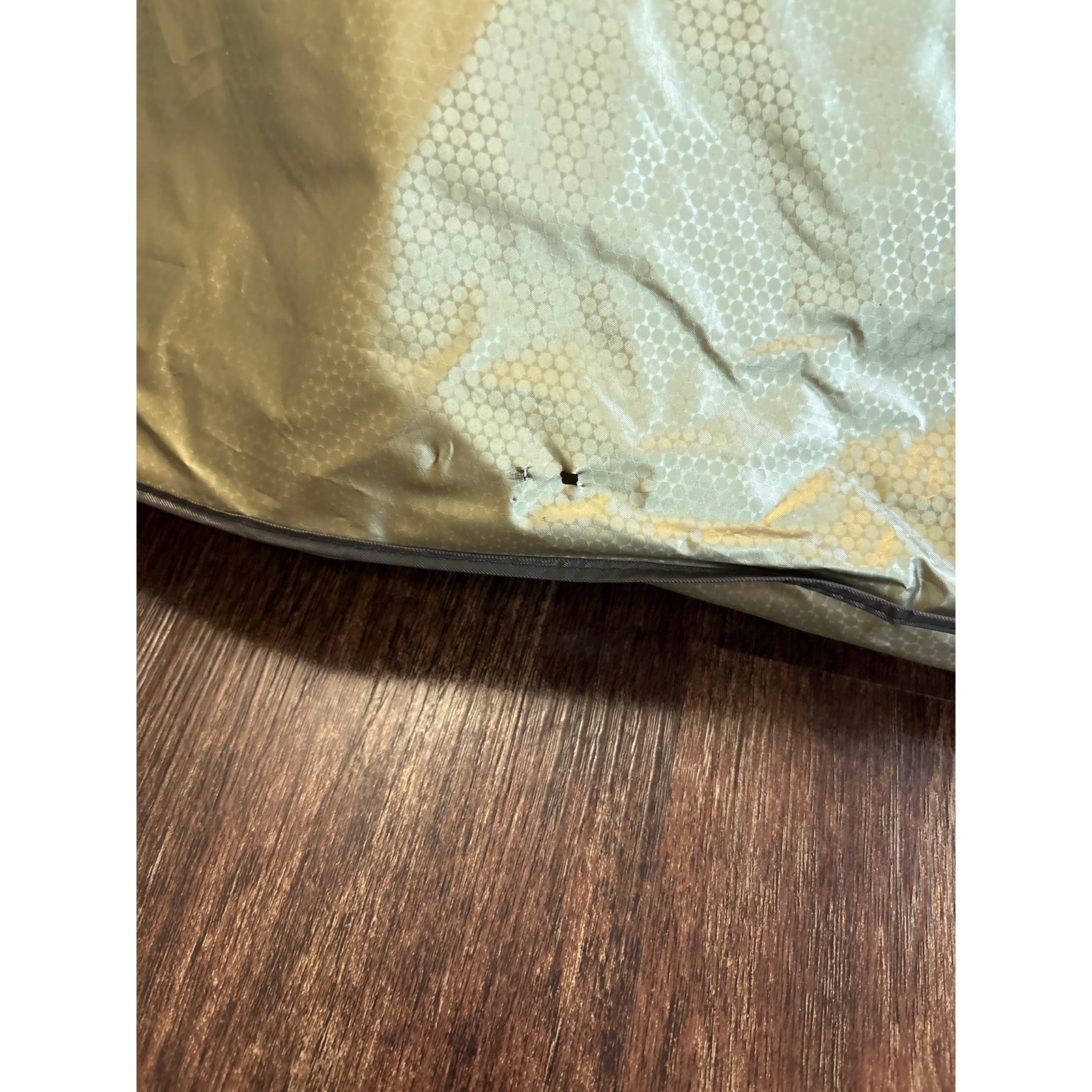Vintage Kohls Gold Zippered Travel Garment Bag Storage Case 23.5 Wide