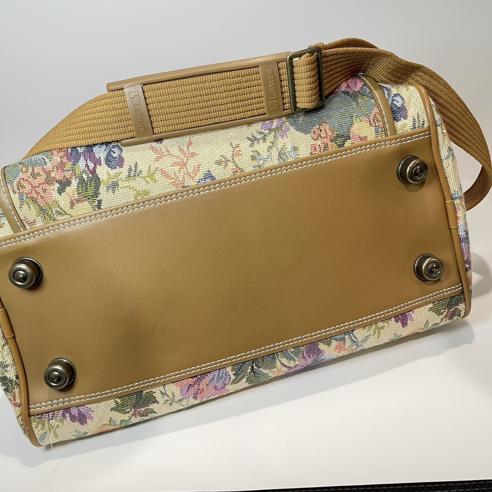 Vintage 80s Leisure Luggage Tapestry Floral & Tan Faux Leather Trim Duffle Bag