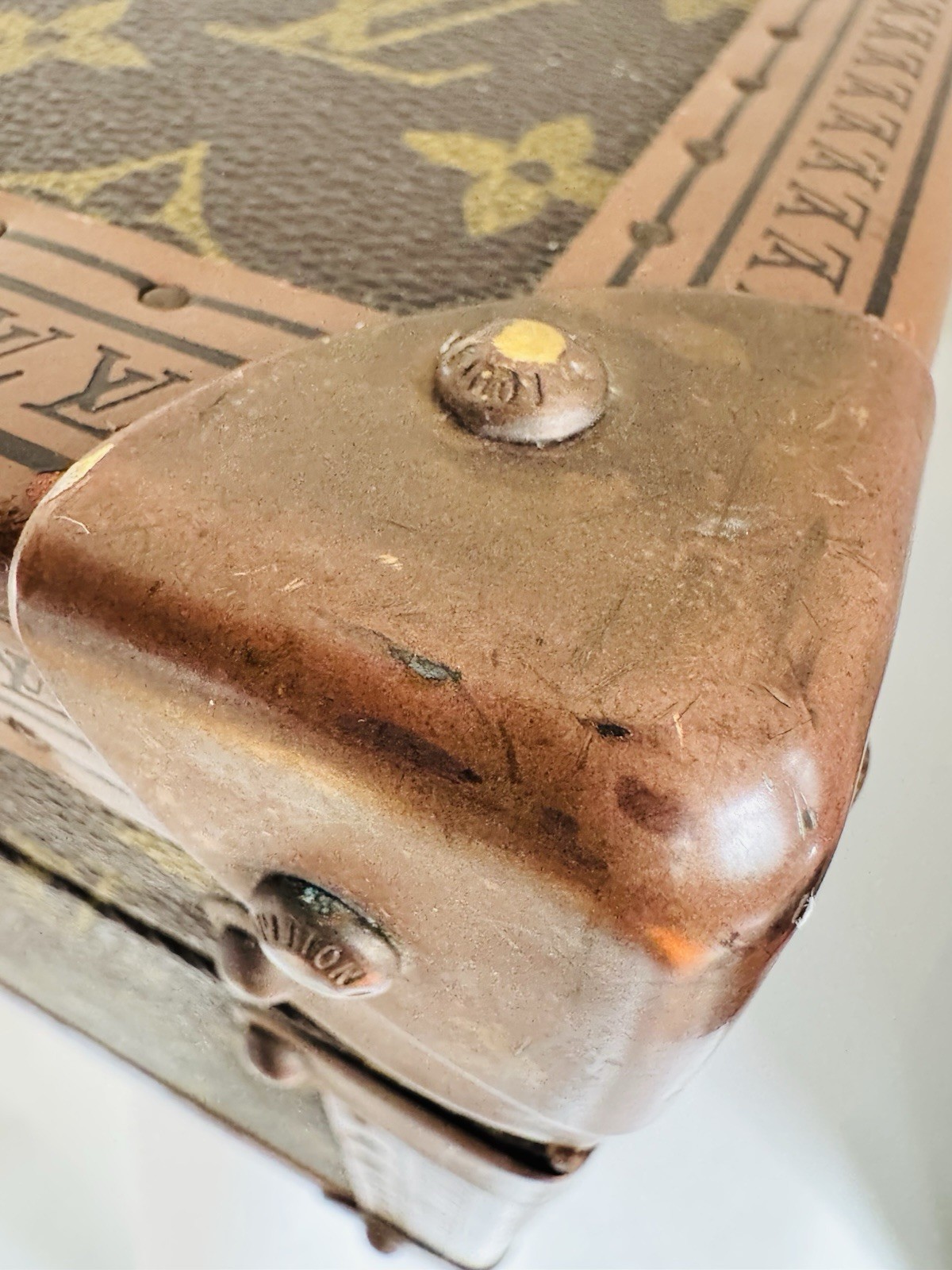 Authentic Louis Vuitton Alzer 65 Vintage Monogram Suitcase Trunk