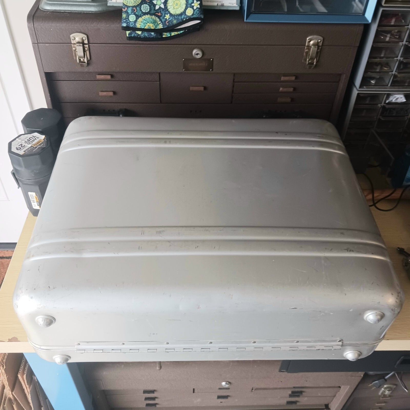 VTG Zero Halliburton Aluminum 21X17X7 LINED, Reg Z, Suitcase, Combination Lock