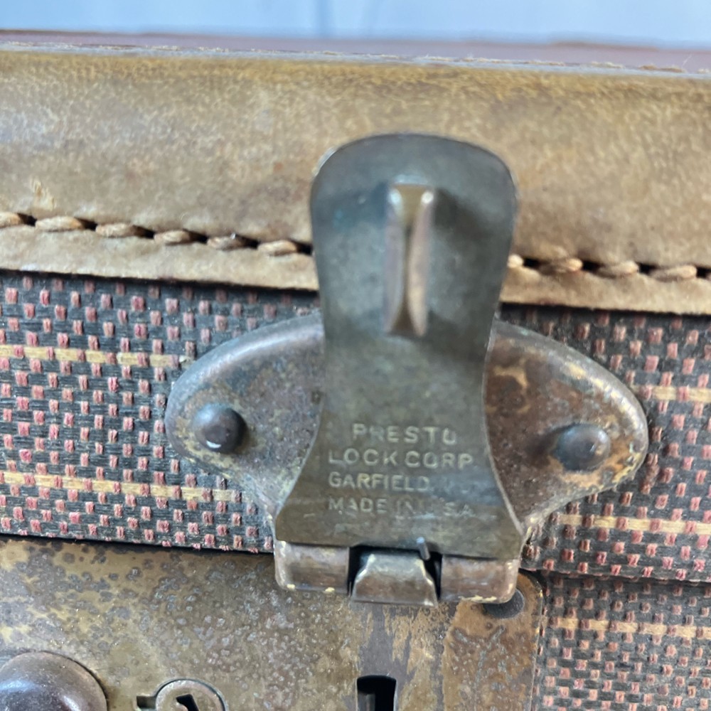 Vintage 1940s Tweed Trunk Suitcase Luggage Panam JFK tag Presto Mohawk air M.R