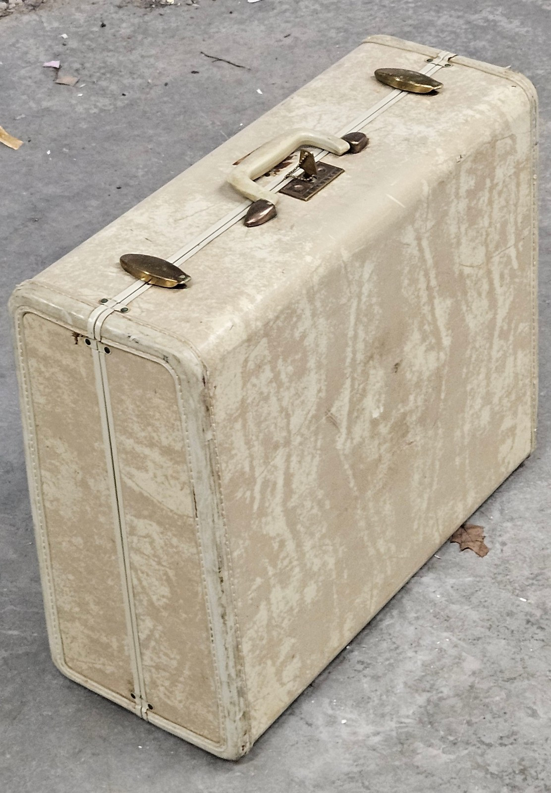 VINTAGE SUITCASE, Samsonite Streamline Marble Cream Luggage W/ Key And Hangers
