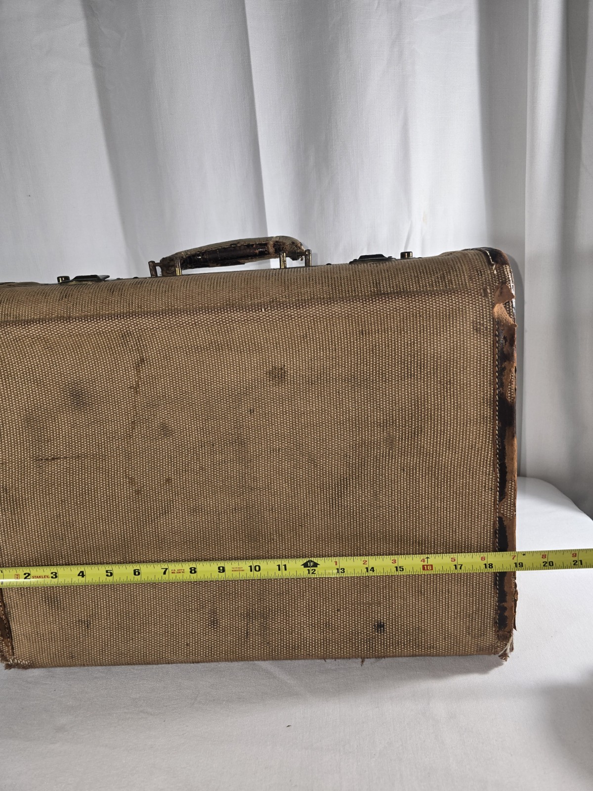 Vintage 1940s Tweed Suitcase Luggage Woven Canvas Plaid Lining Leather Handle