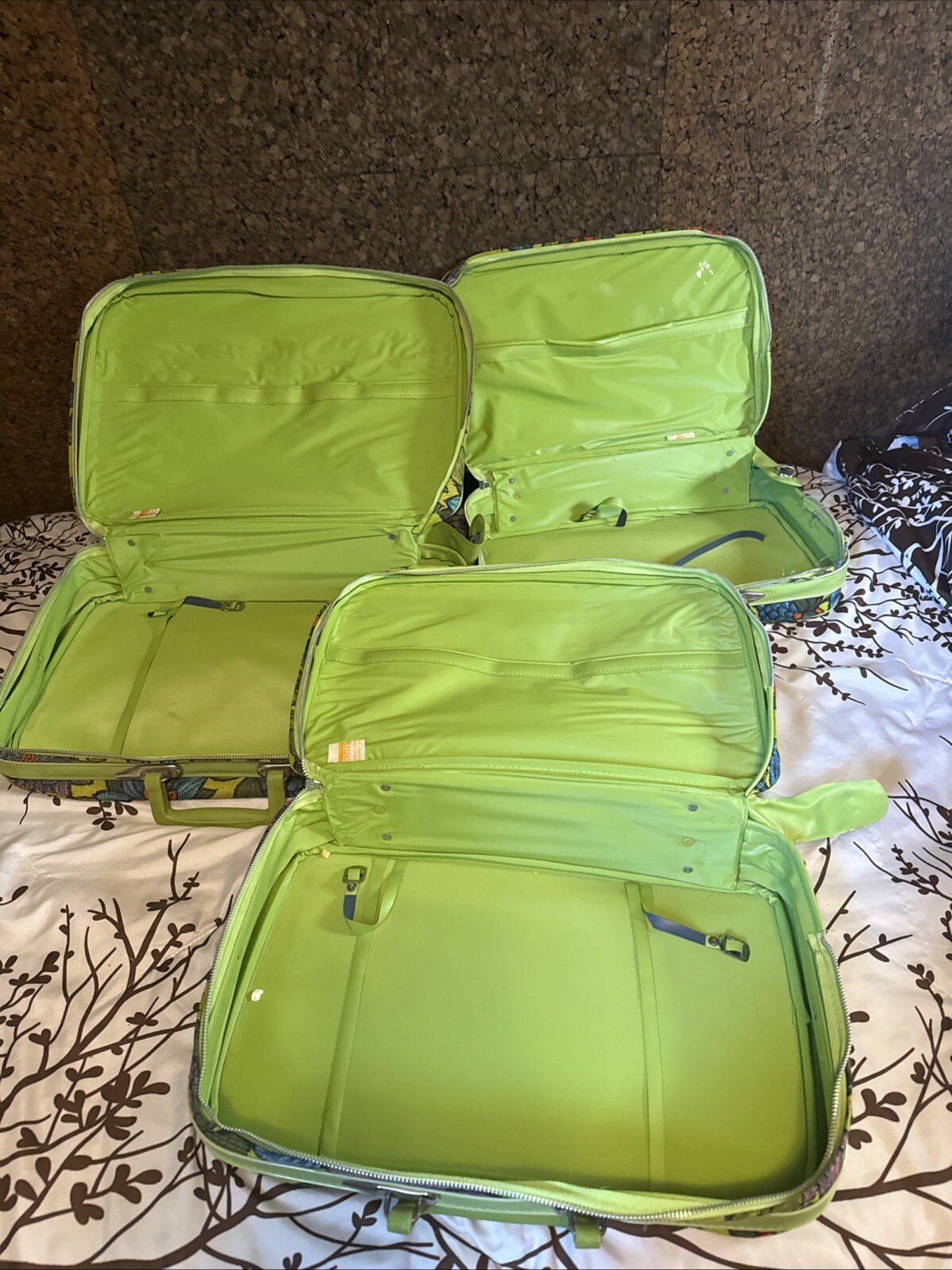 Vintage Strato Lite Green Suitcase Set Mint Condition