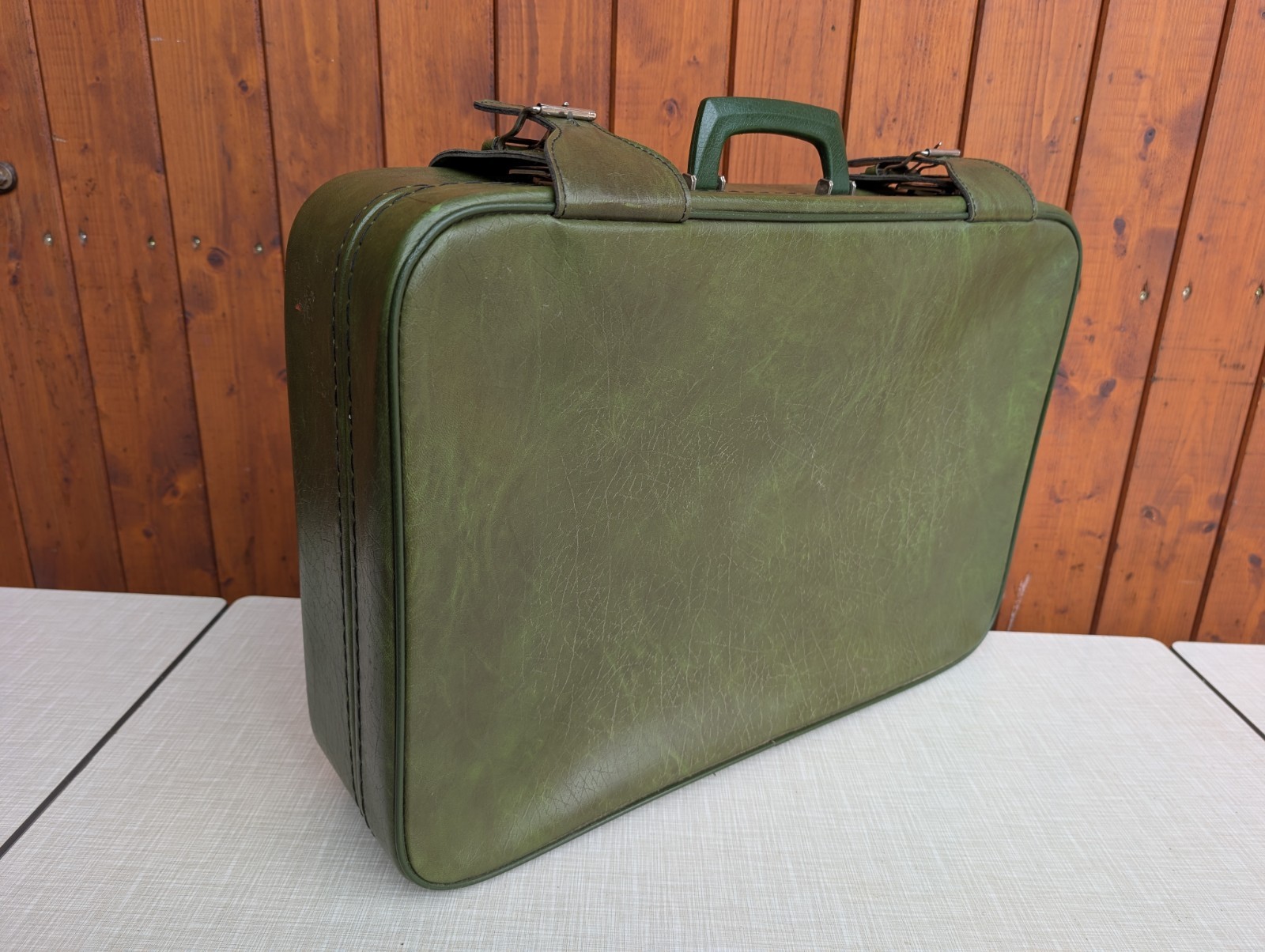 Vintage Retro Suitcase 70s Style Travel Case Green Weekender Mid Century 11