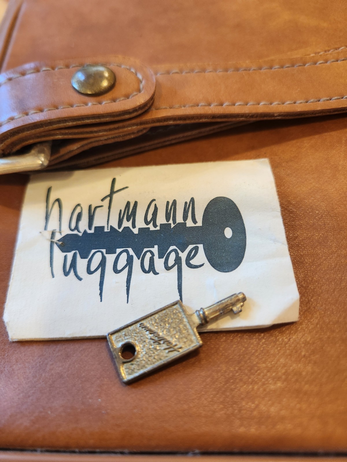 Vintage Hartmann Luggage Leather Type ? Train Case Luggage Vanity Cosmetic W Key