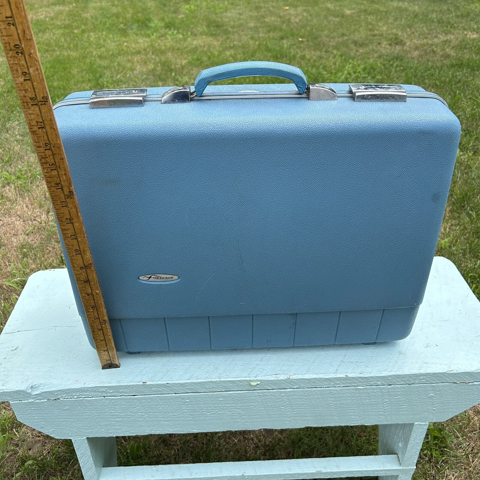 Vintage 60’s 70’s Sears Forecast Light Blue Hard Travel Suitcase