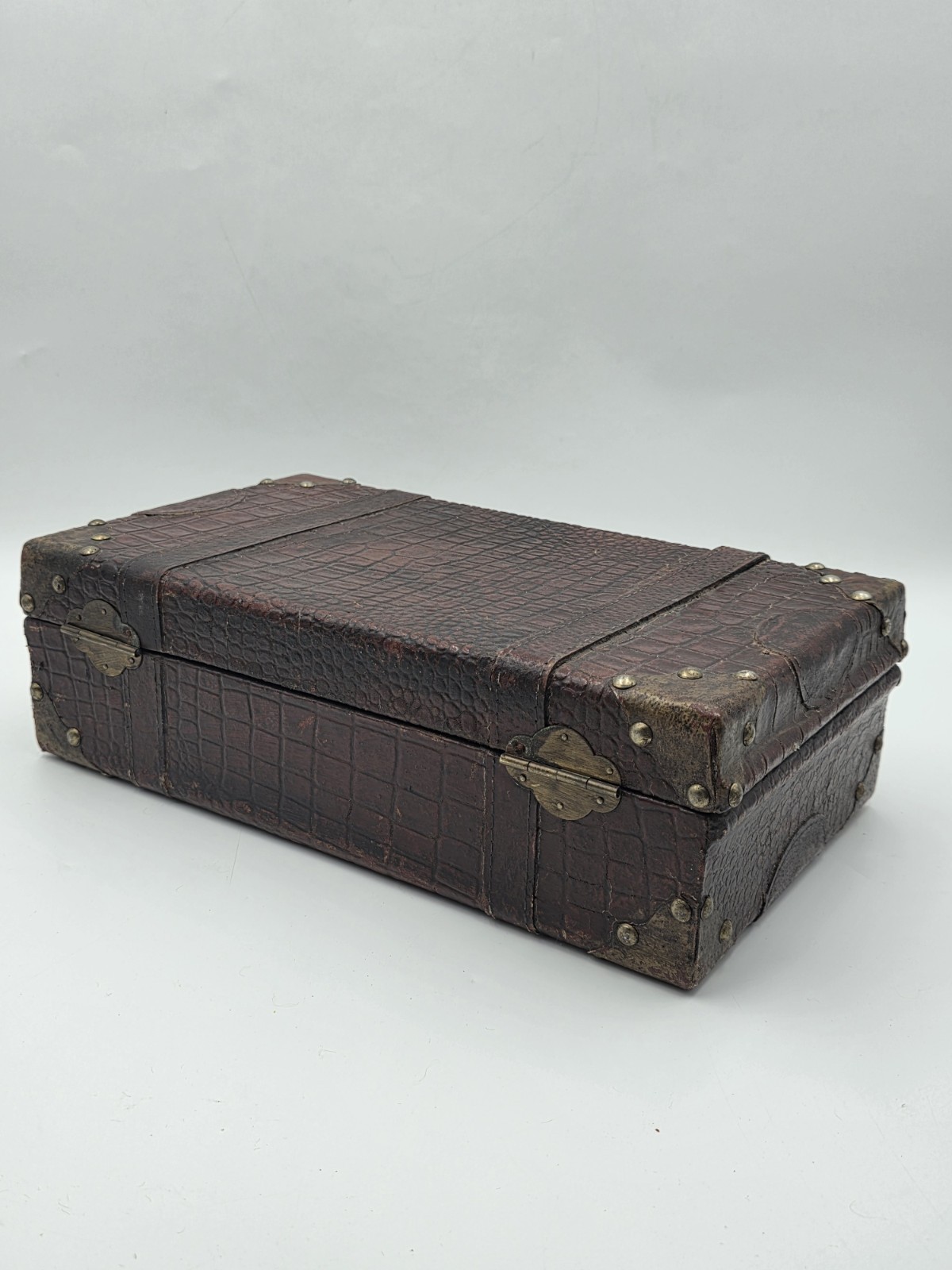 Antique 1930’s Faux Alligator Doctors Suitcase Salesman Sample Case. Red Velvet.