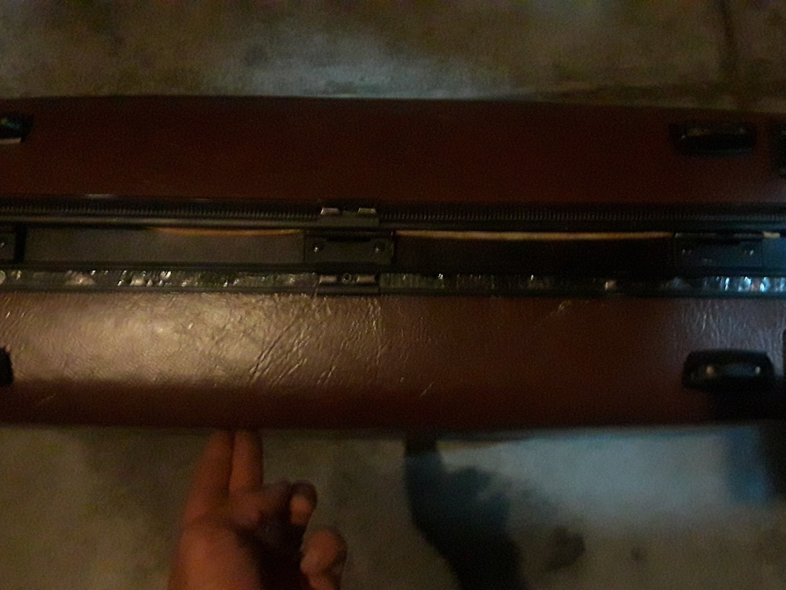 VINTAGE X-LARGE SAMSONITE HARDSHELL SUITCASE W/ PULL HANDLE WHEELS & LOCK / KEY